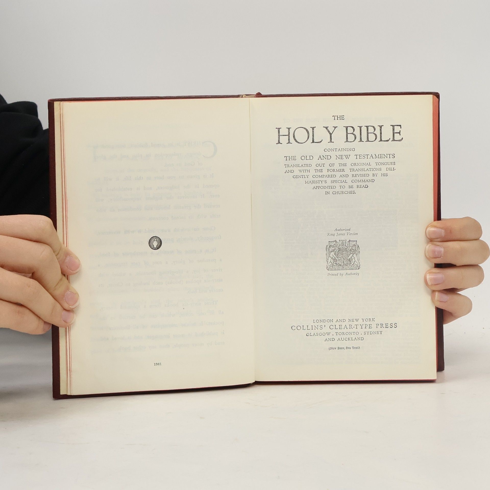 Collectif d'auteurs Holy Bible