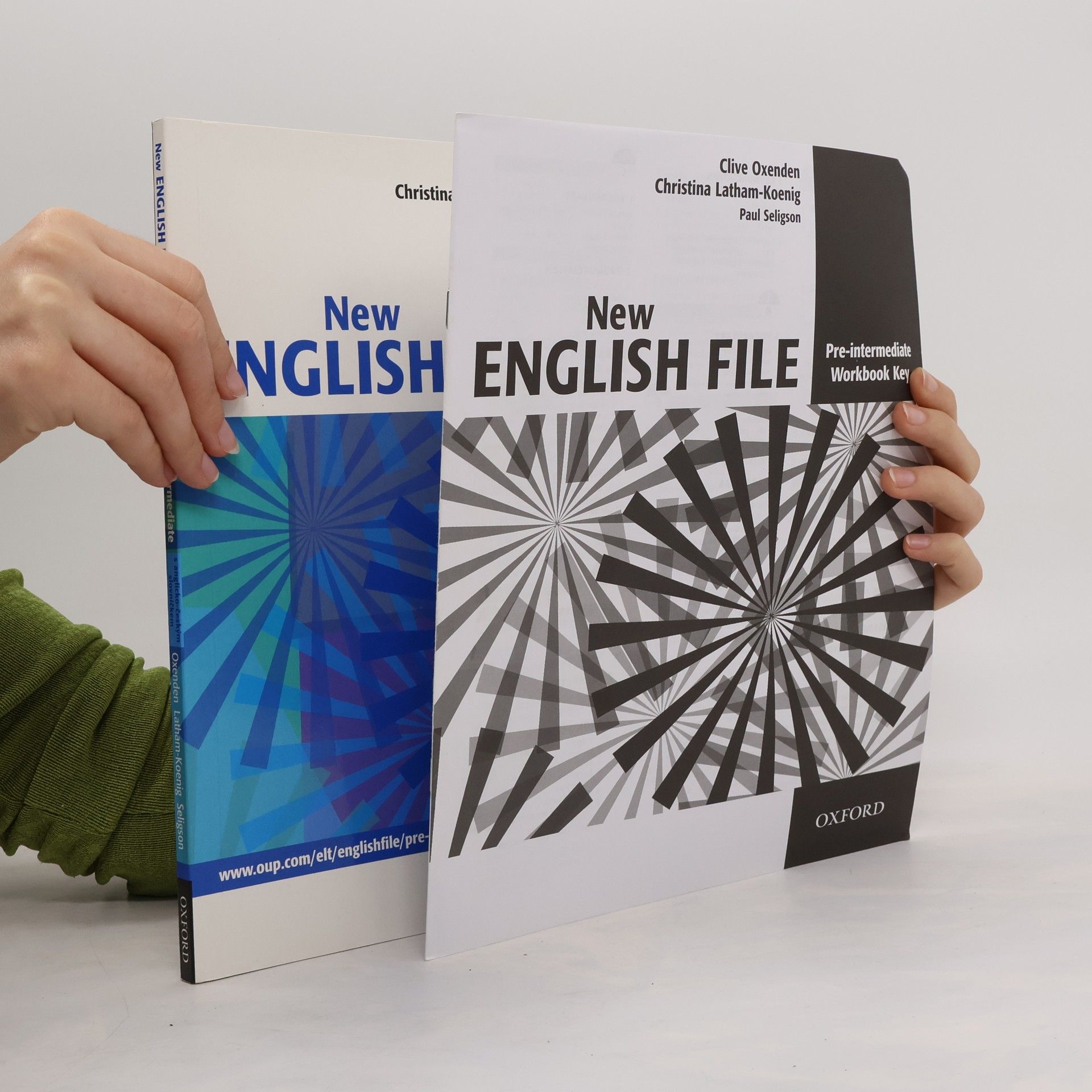 Paul Seligson New English File. Pre-Intermediate, Student's Book
