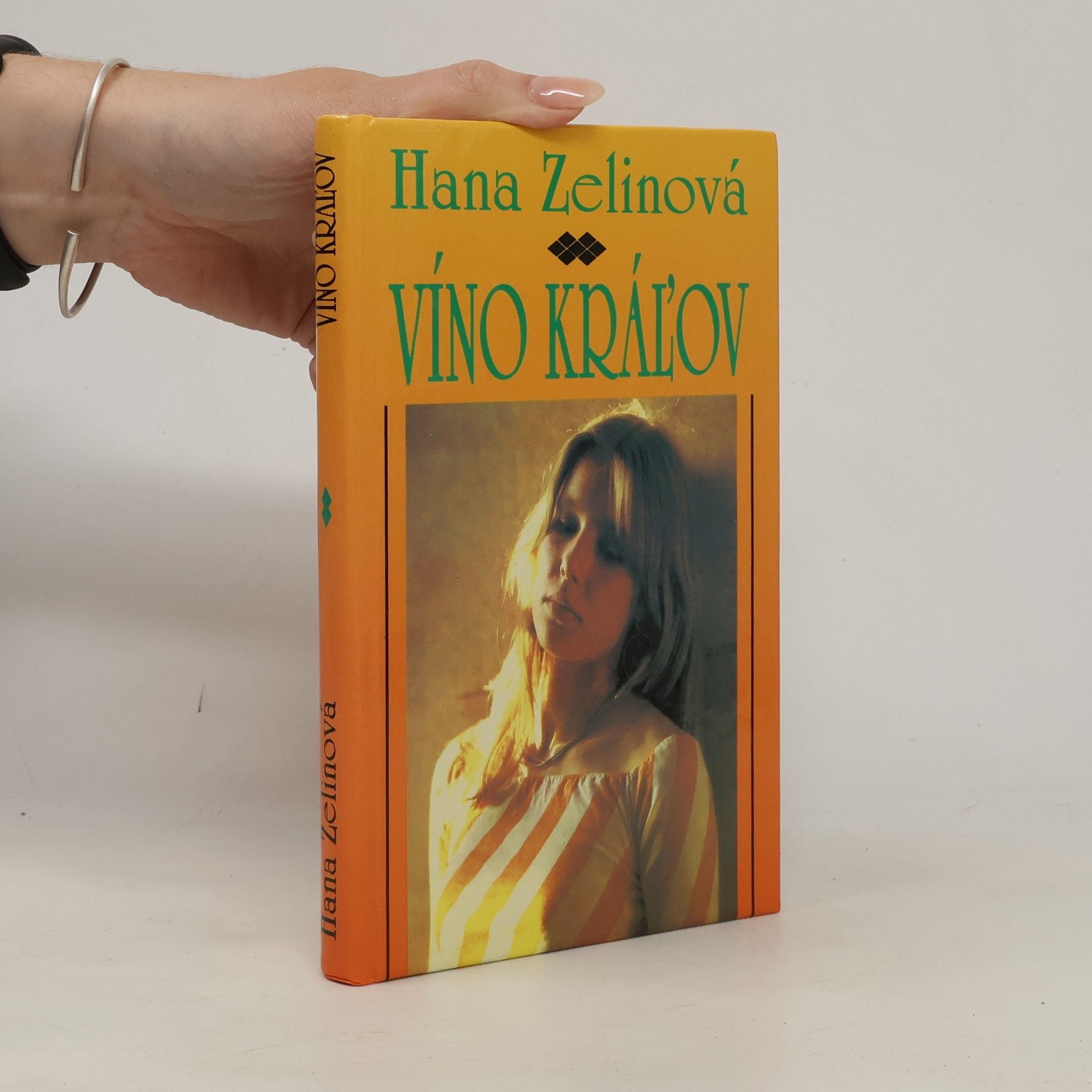 Hana Zelinová Víno kráľov