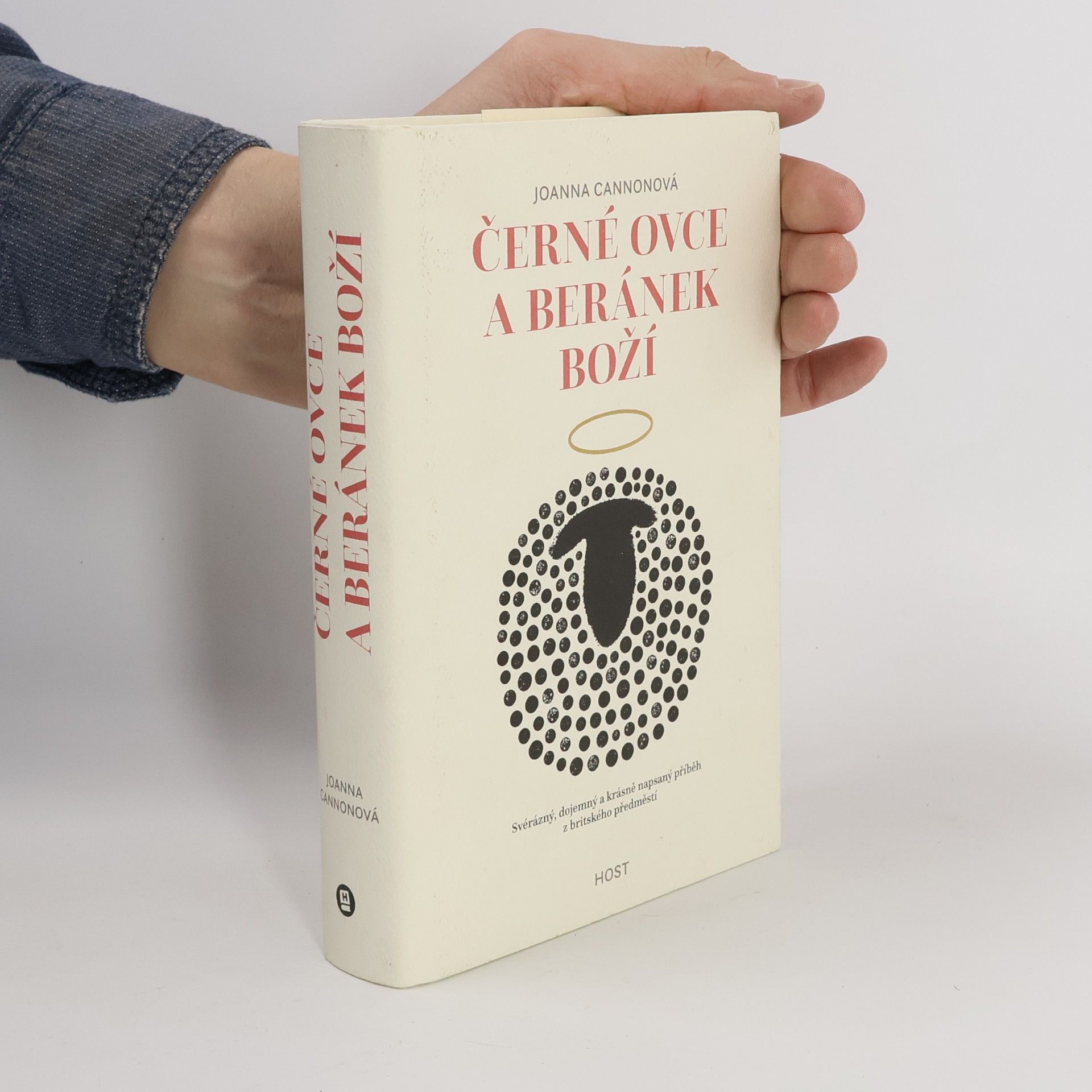 Joanna Cannon Černé ovce a beránek Boží