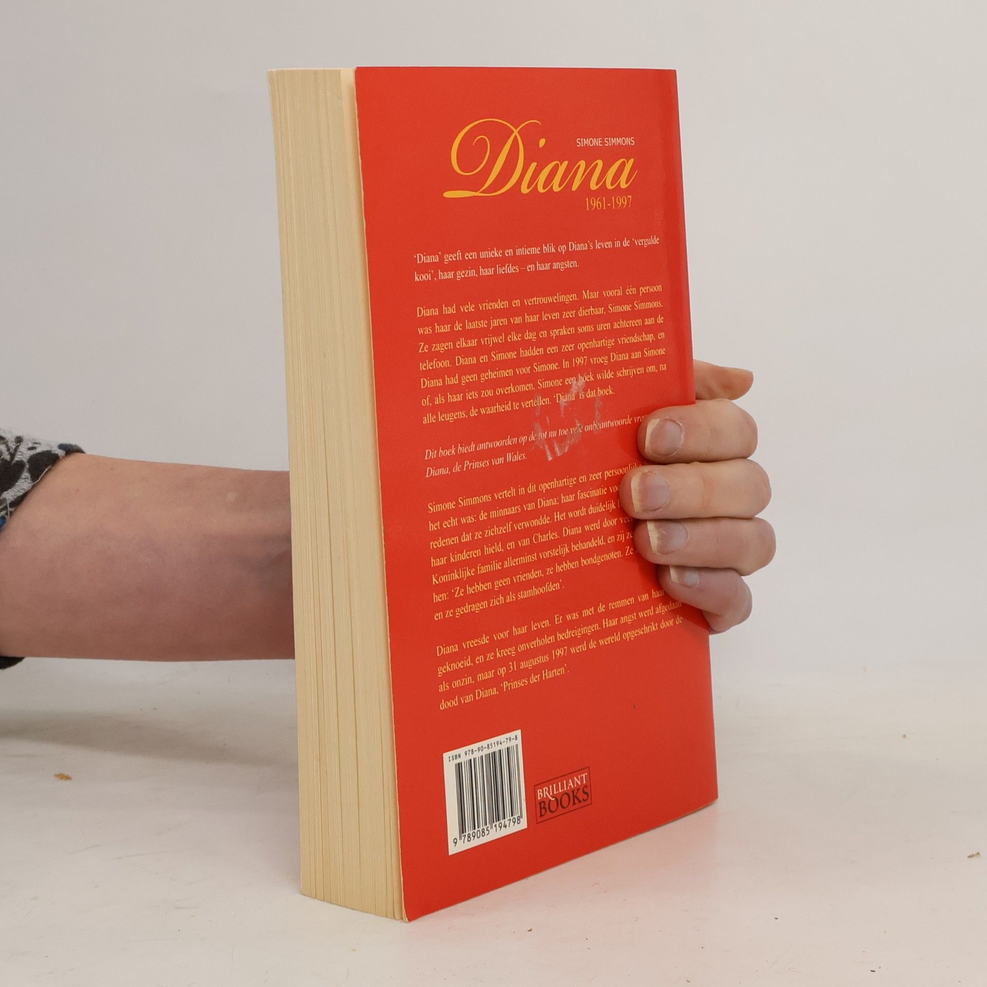 Simone Simmons Diana