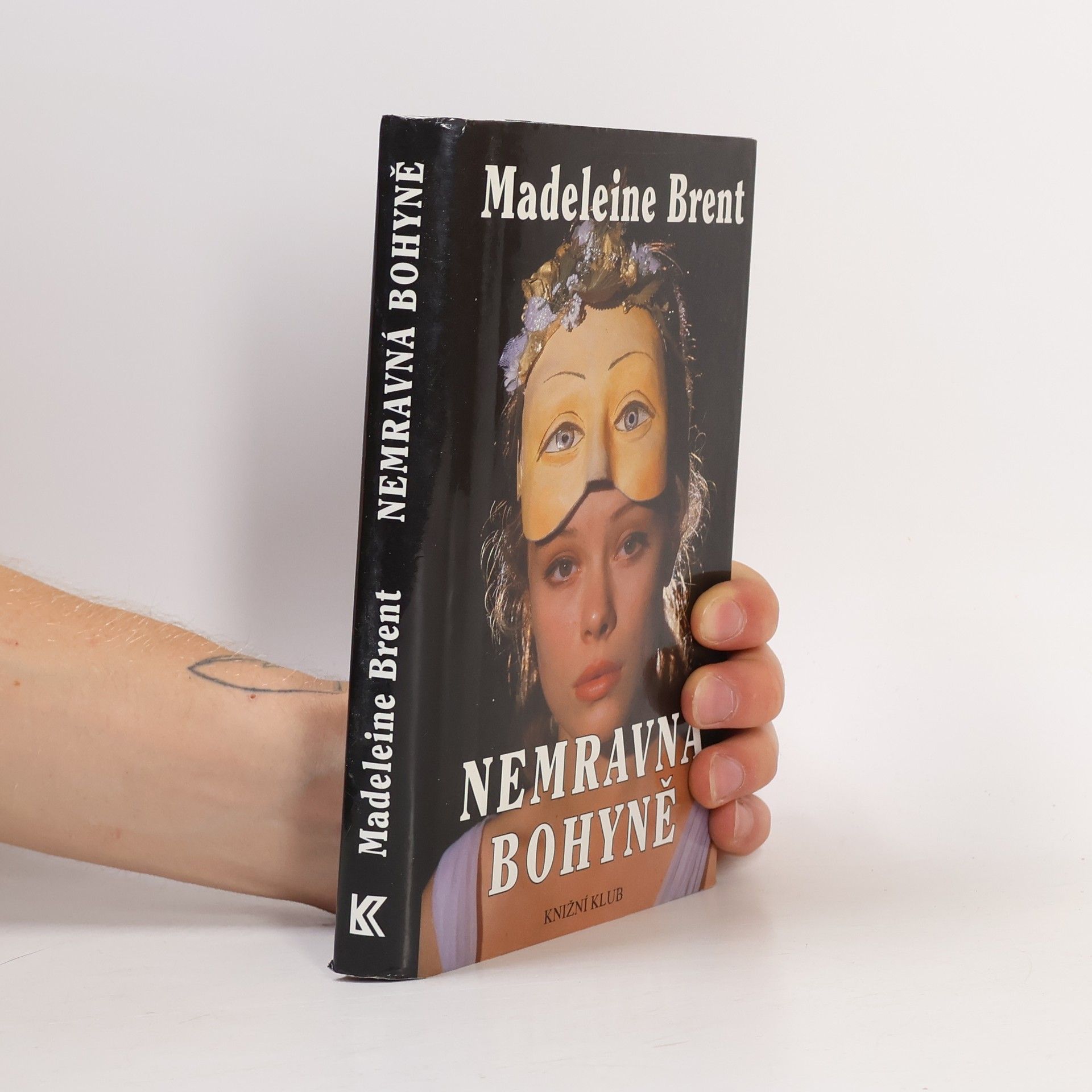 Madeleine Brent Nemravná bohyně
