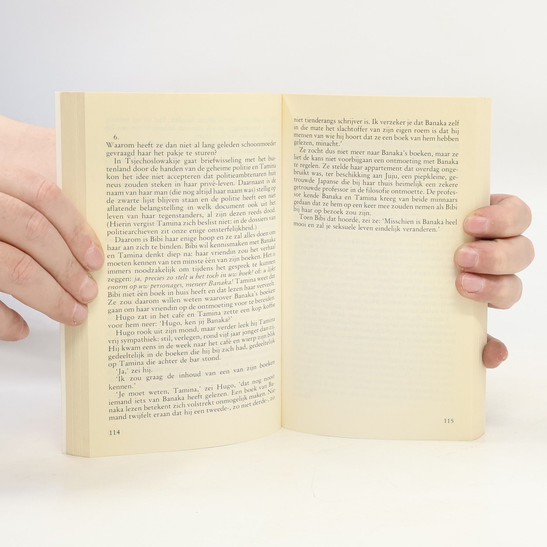Milan Kundera Het boek van de lach en de vergetelheid