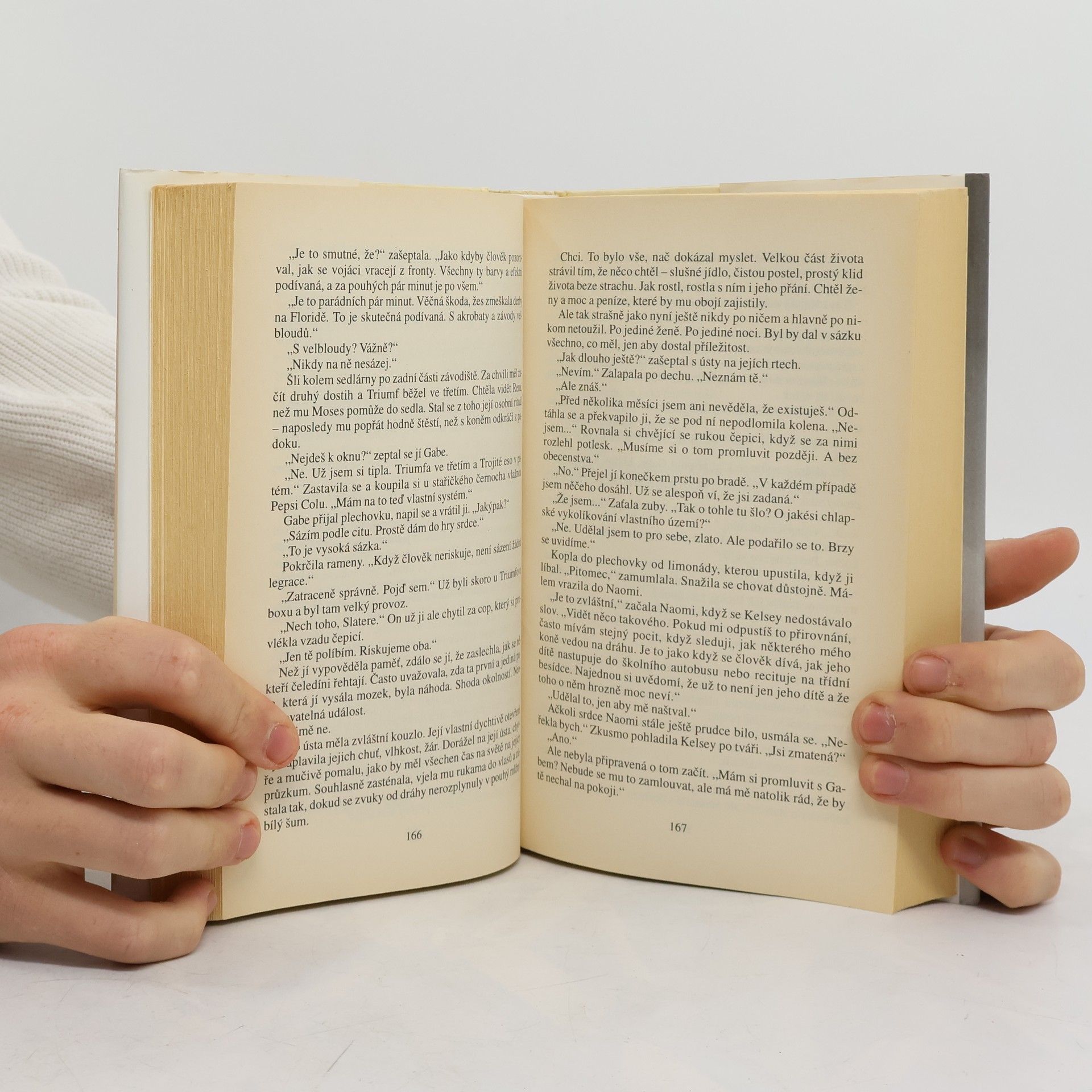 Nora Roberts Zrádná věrnost