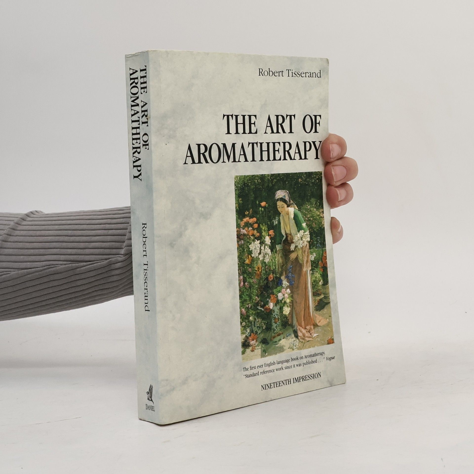 Jean Valnet The Art of Aromatherapy - Nineteenth Impression