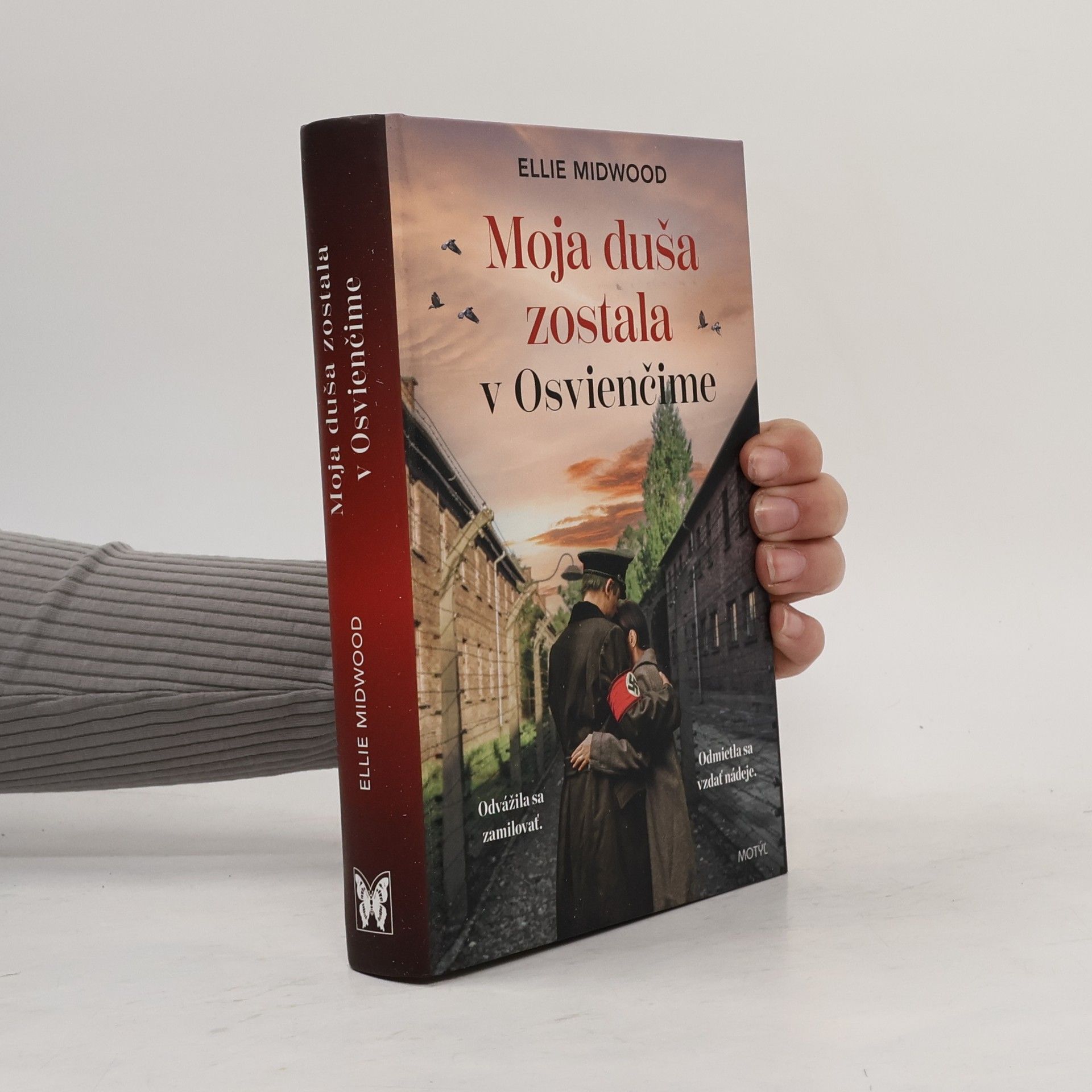 Ellie Midwood Moja duša zostala v Osvienčime