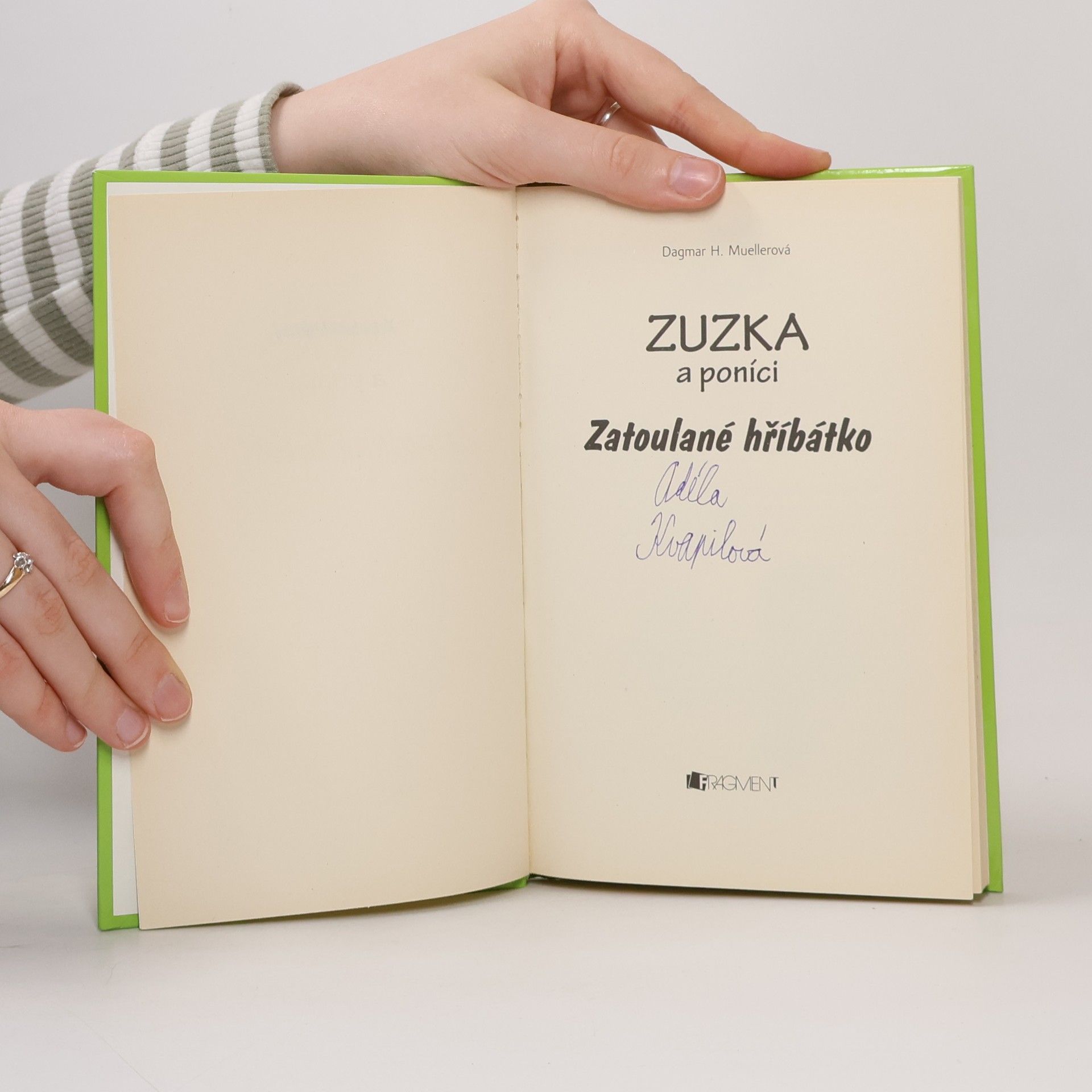 Dagmar H. Mueller Zuzka a poníci. Zatoulané hříbátko
