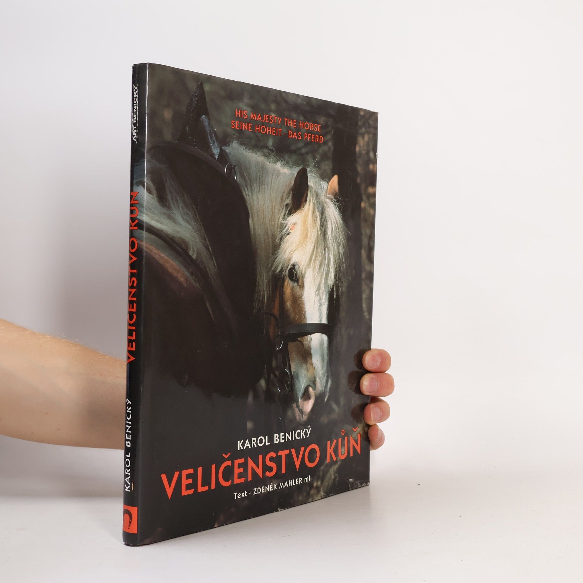 Karol Benický Veličenstvo kůň