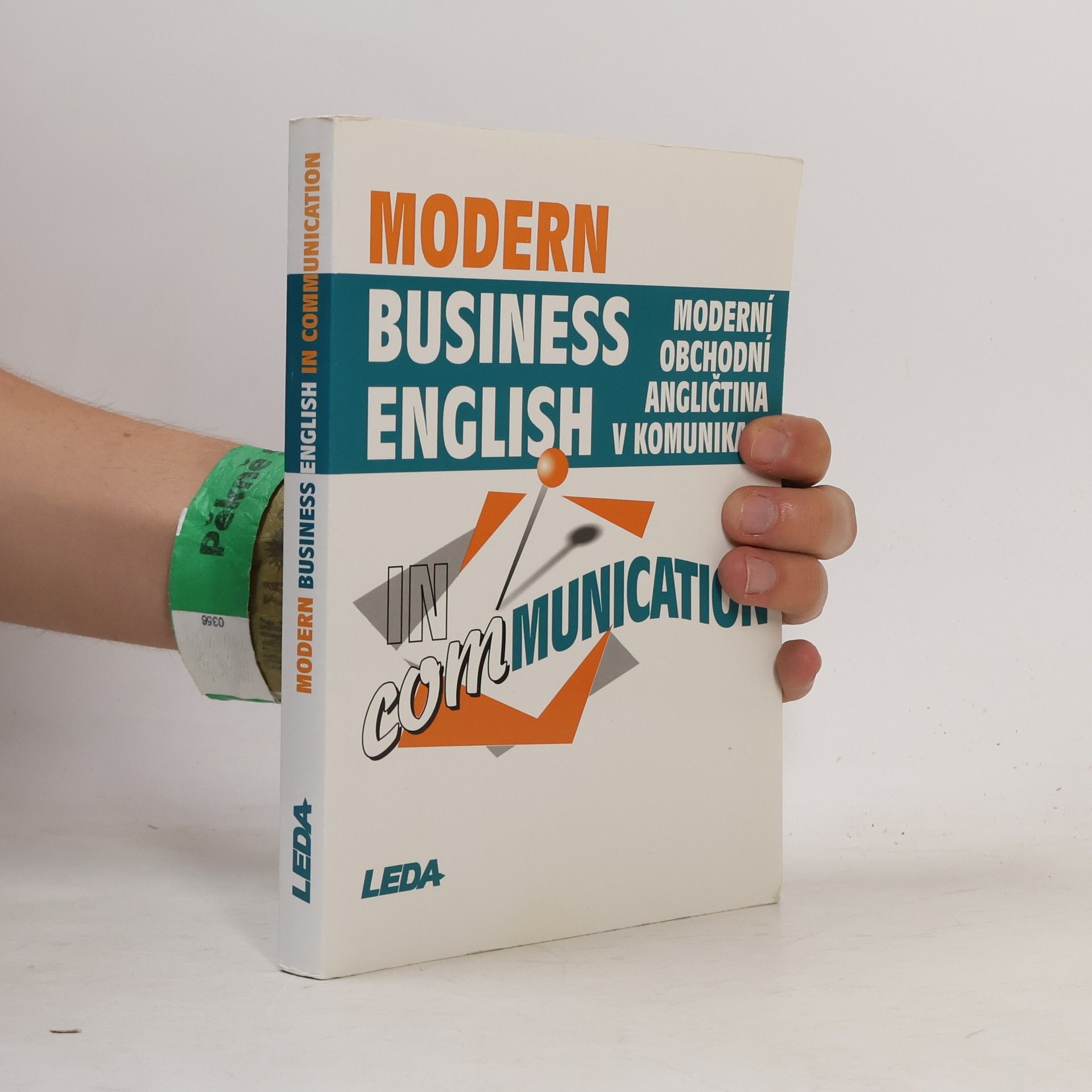 Strnadová Zdenka Modern business English in communication = Moderní obchodní angličtina v komunikaci