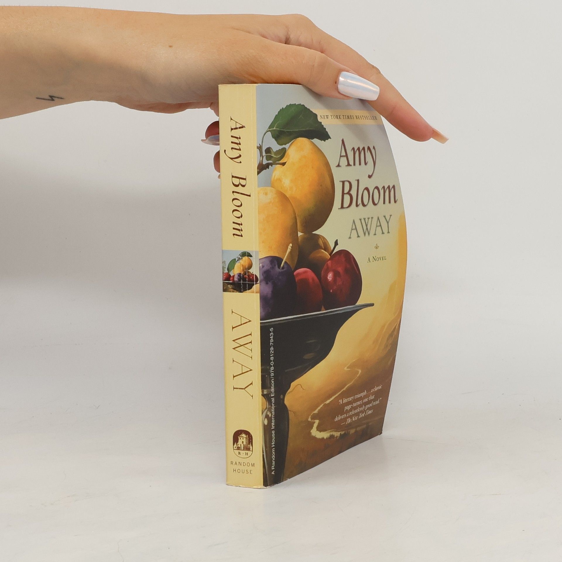 Amy Bloom Away - Random House International Edition