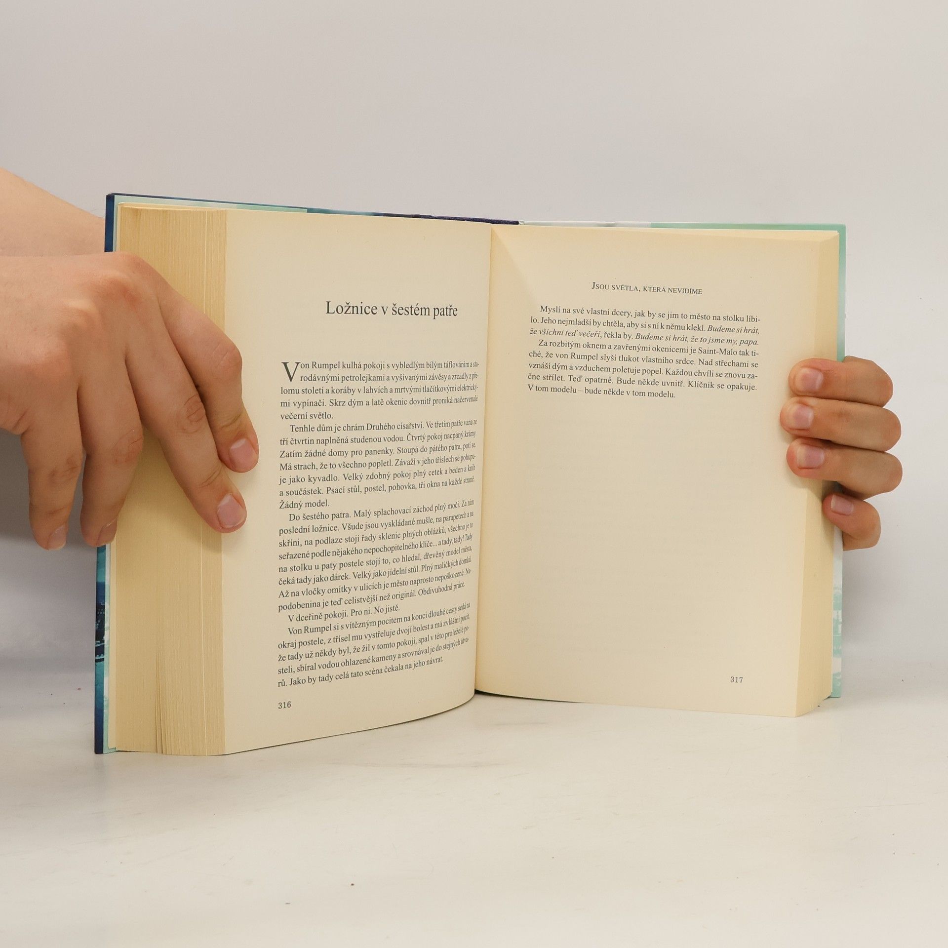 Anthony Doerr Jsou světla, která nevidíme