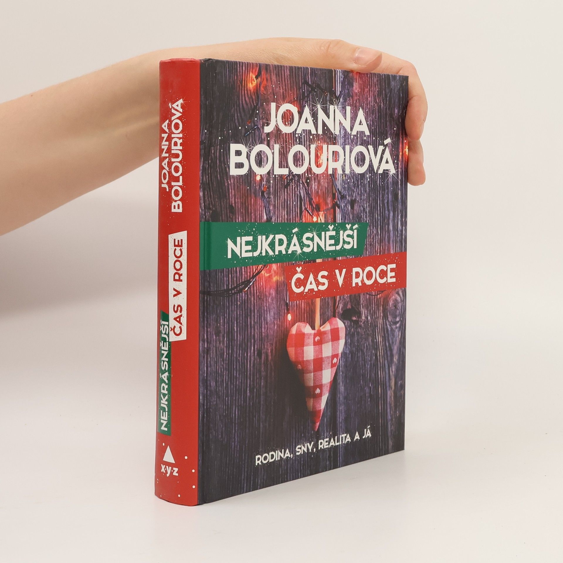 Joanna Bolouri Nejkrásnější čas v roce