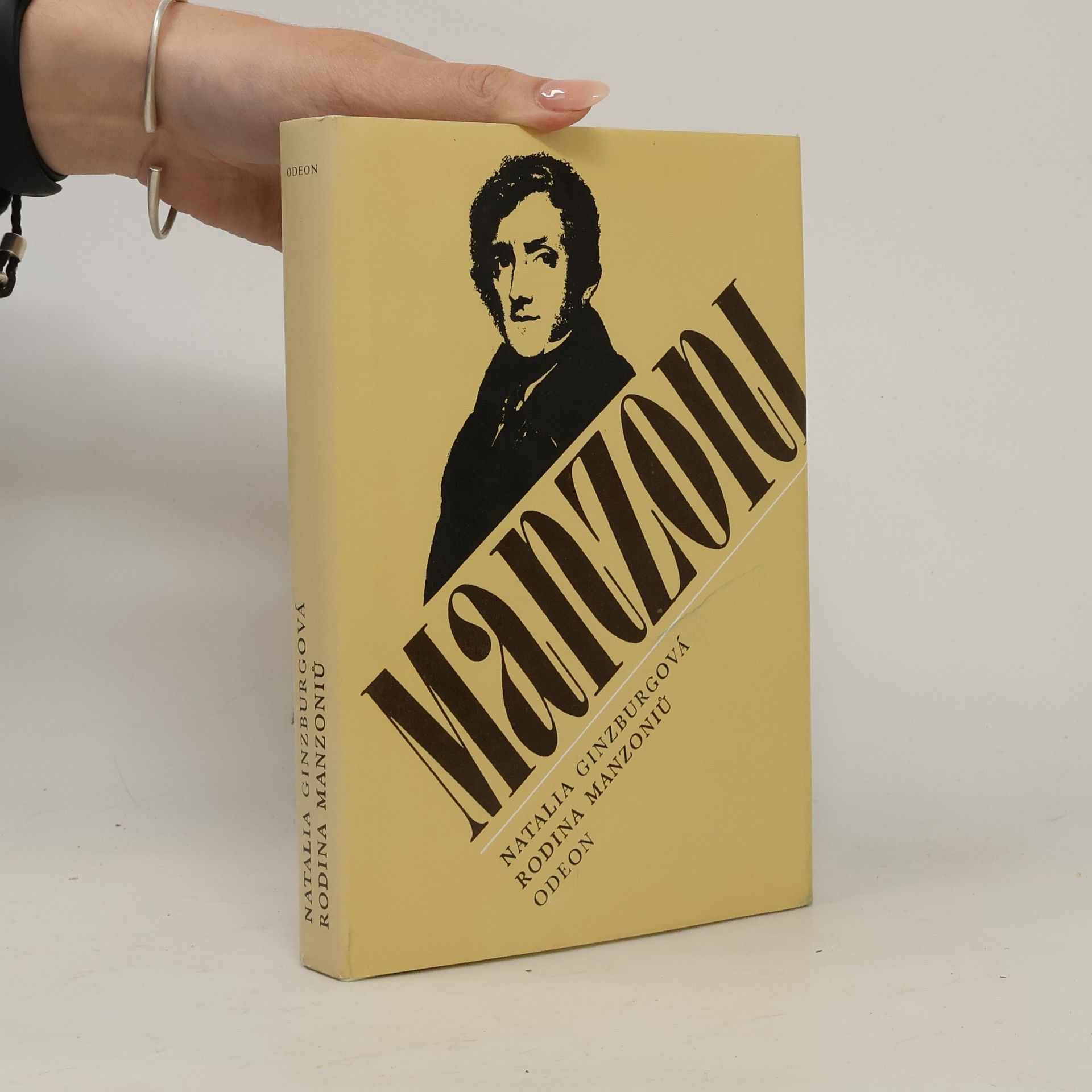 Natalia Ginzburg Rodina Manzoniů