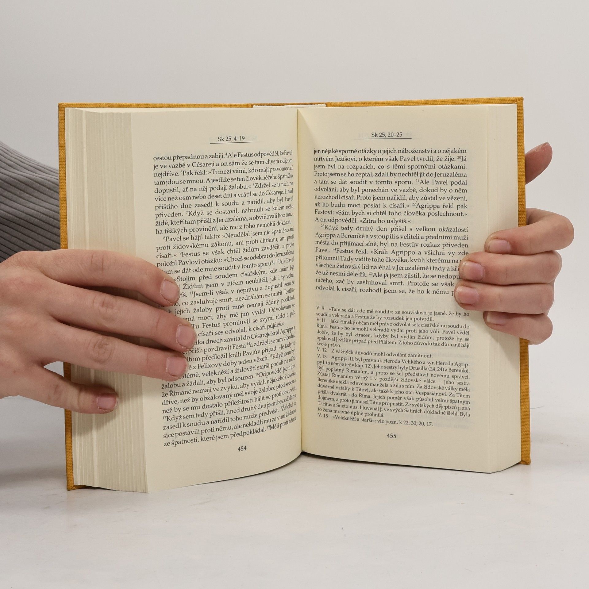 Autorenkollektiv Nový zákon. text užívaný v českých liturgických knihách přeložený z řečtiny se stálým zřetelem k Nové Vulgátě