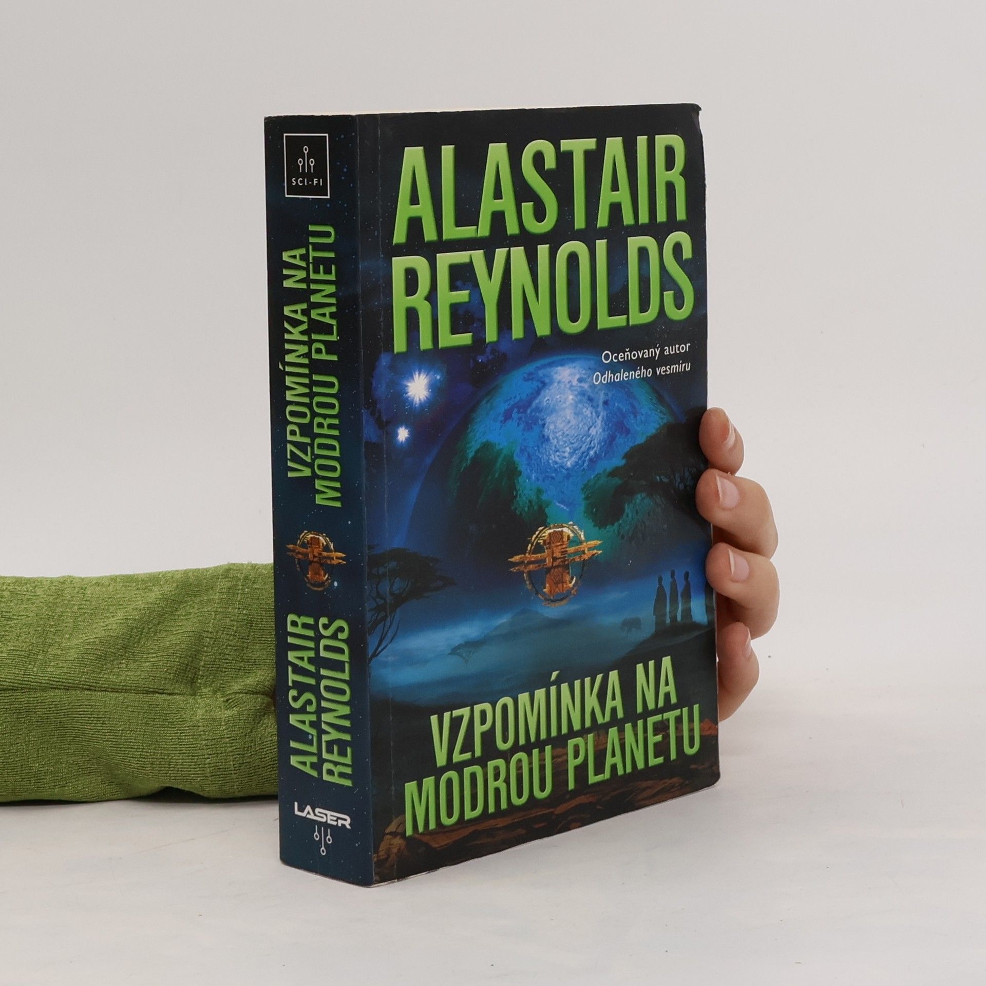 Alastair Reynolds Vzpomínka na modrou planetu