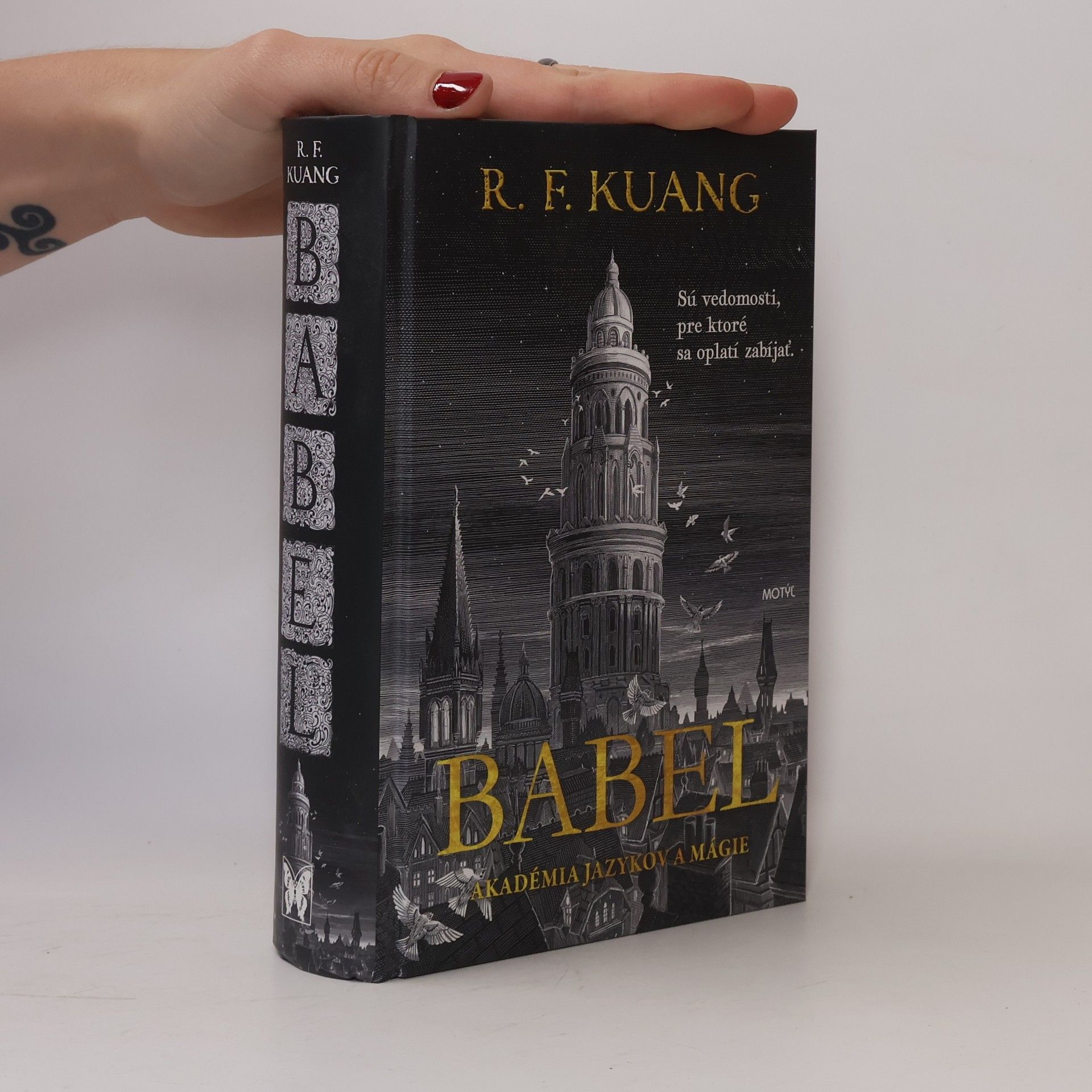 Rebecca Kuang Babel. Akadémia jazykov a mágie