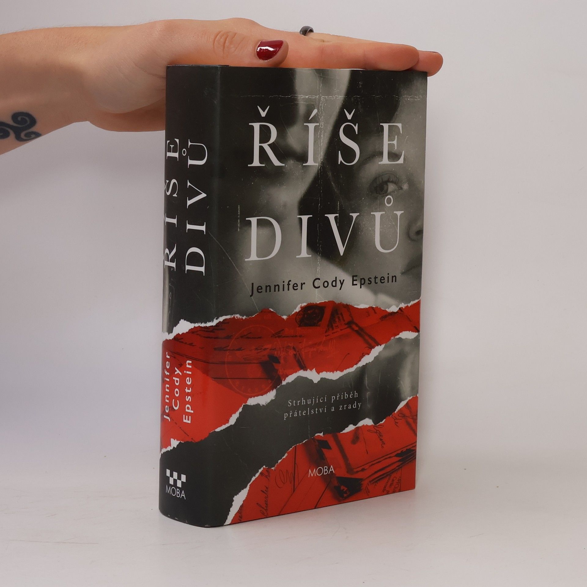 Jennifer Cody Epstein Říše divů