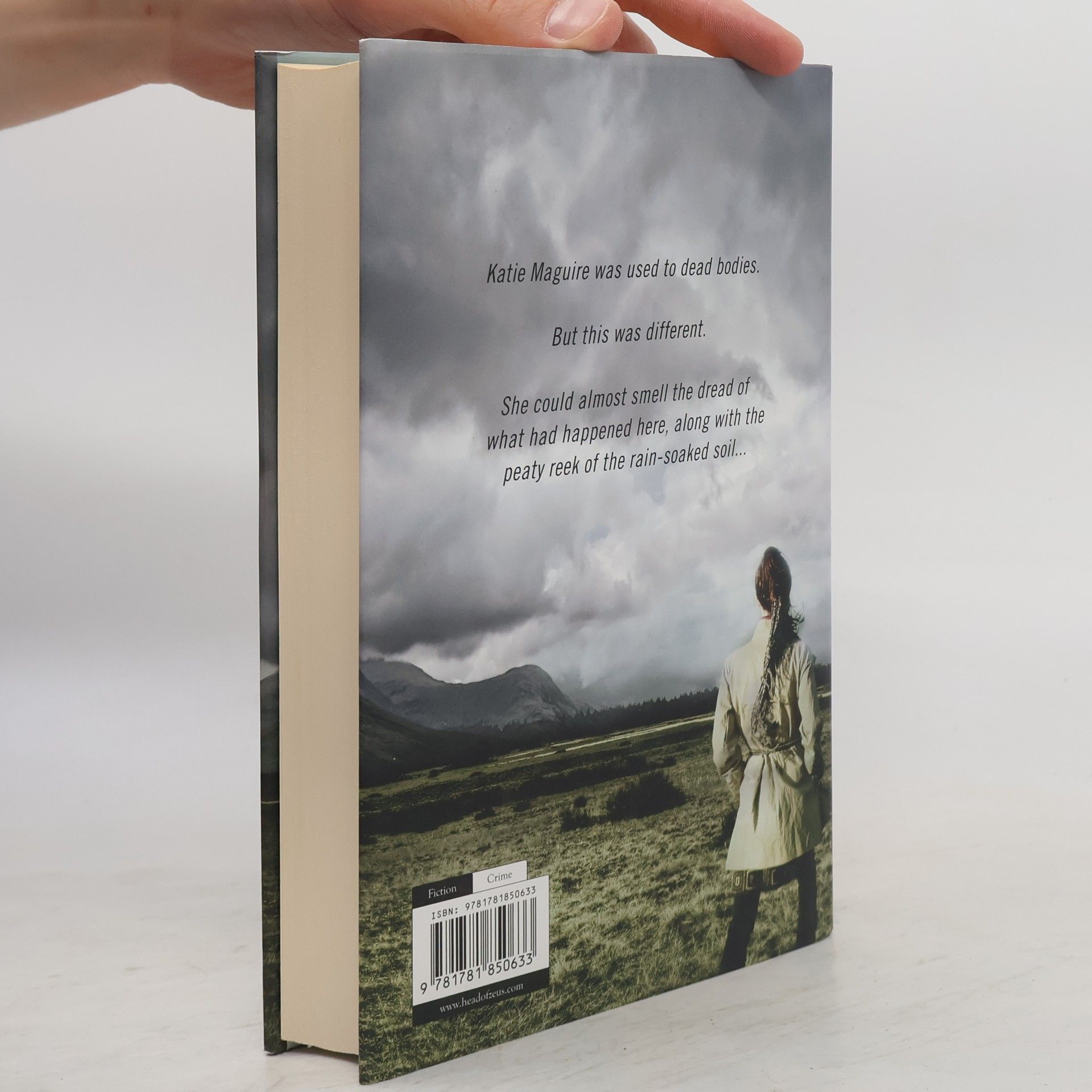 Graham Masterton White Bones