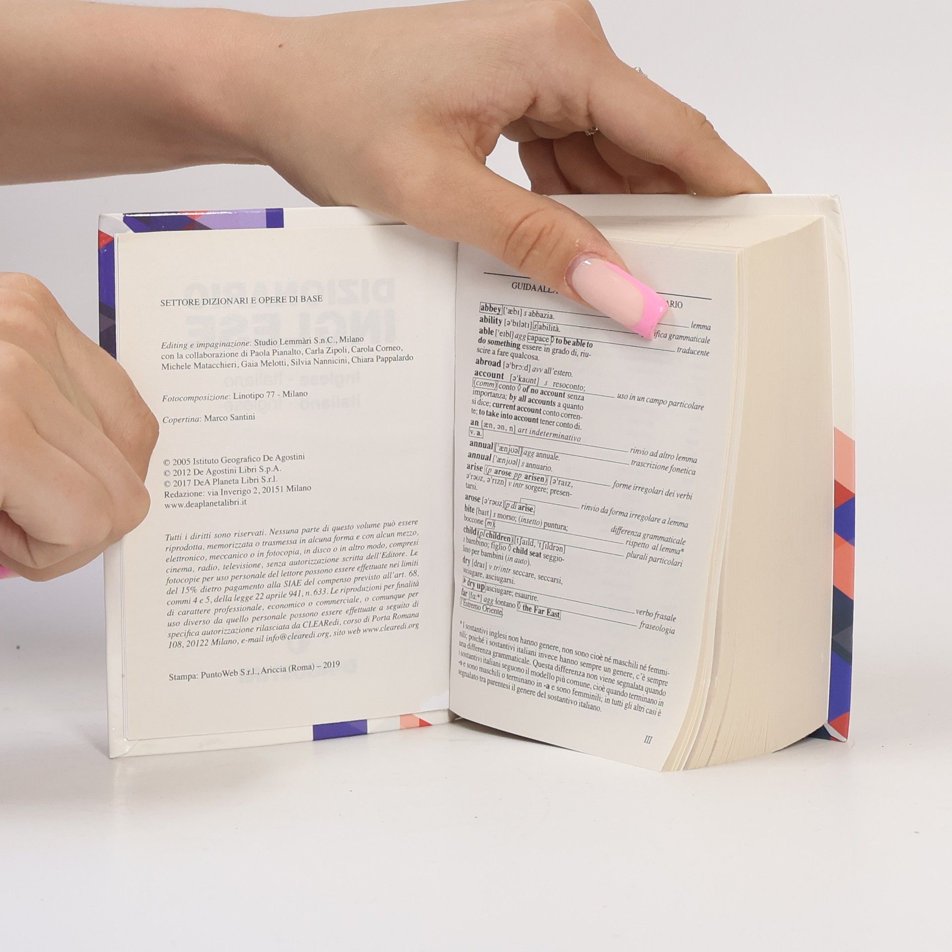 Dizionario tascabile inglese - italiano, italiano - inglese. 40.000 vocaboli, regole di pronuncia e coniugazione dei verbi