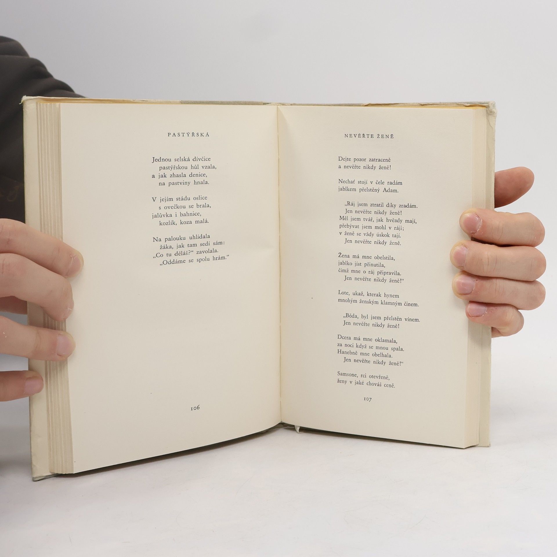 Autores varios Středověké písně cechu žákovského