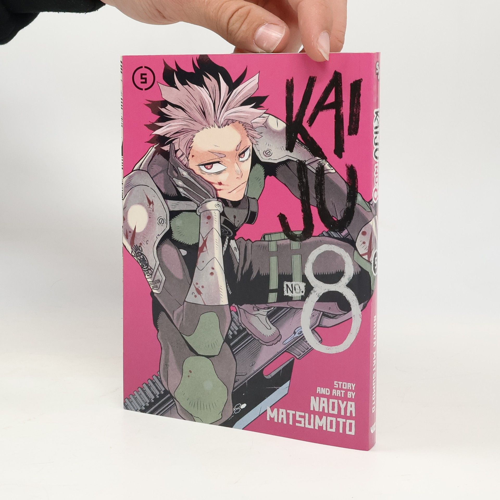 Naoja Macumoto Kaiju No. 8, Vol. 5
