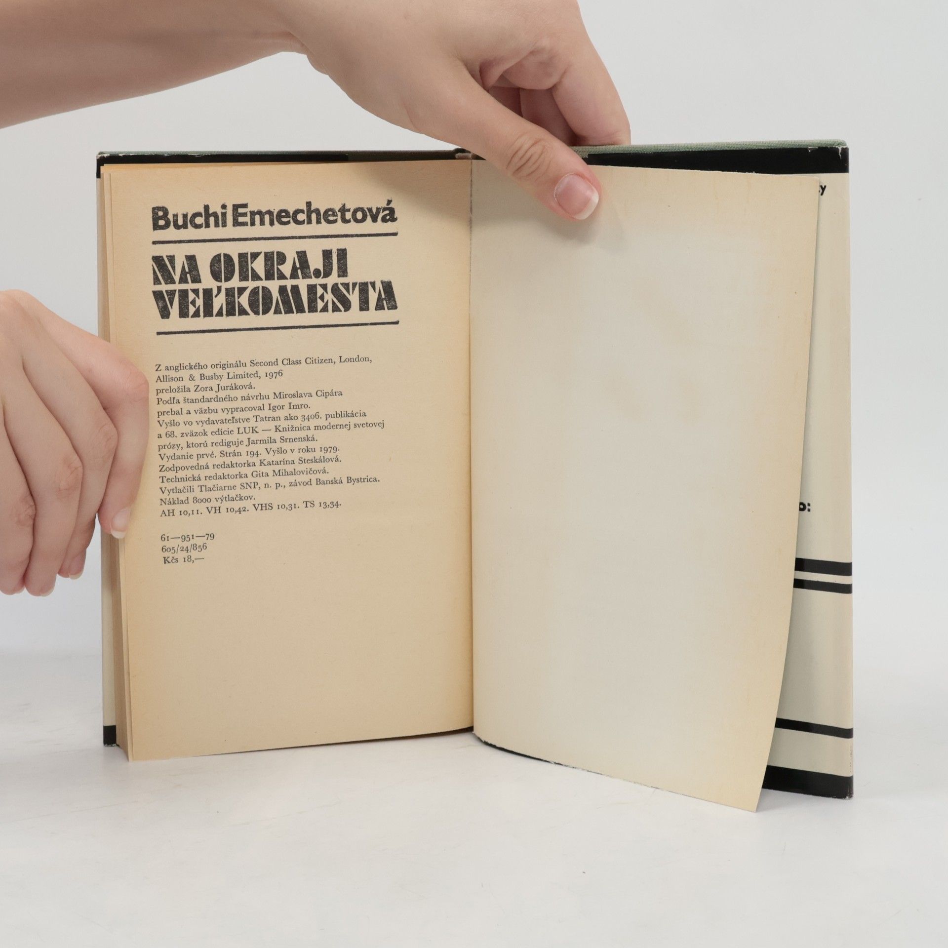 Buchi Emecheta Na okraji veľkomesta