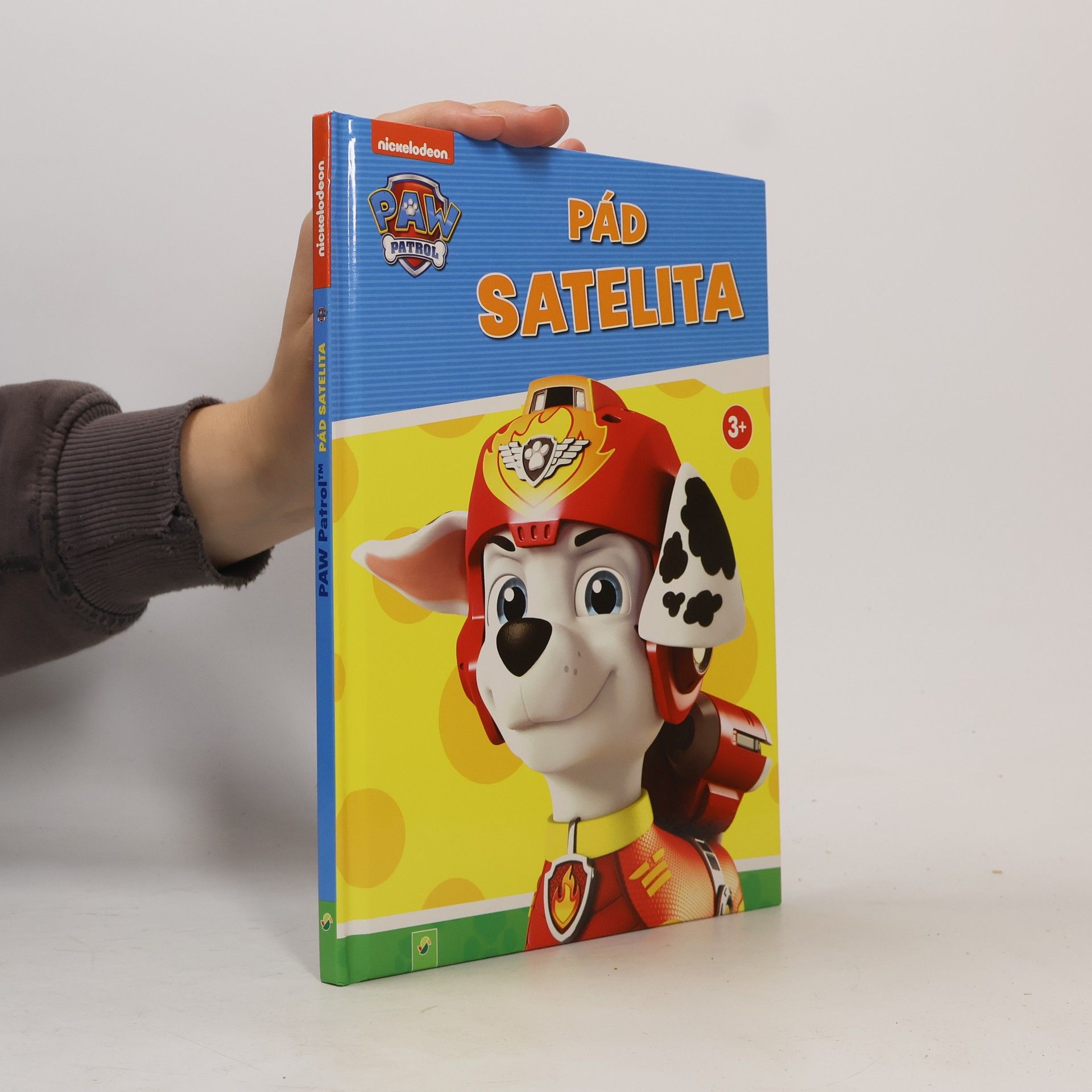 Autorenkollektiv Pád satelitu