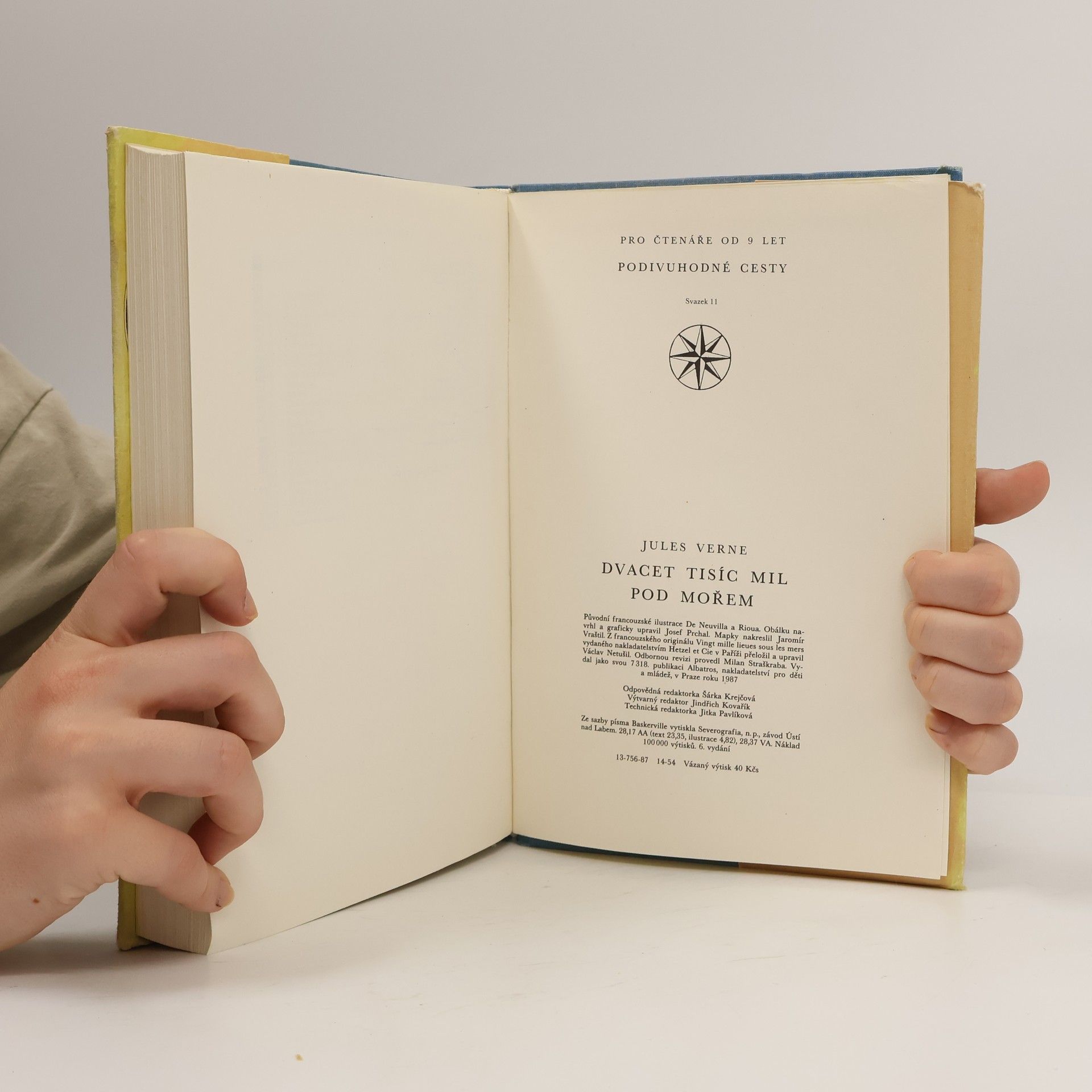 Jules Verne Dvacet tisíc mil pod mořem