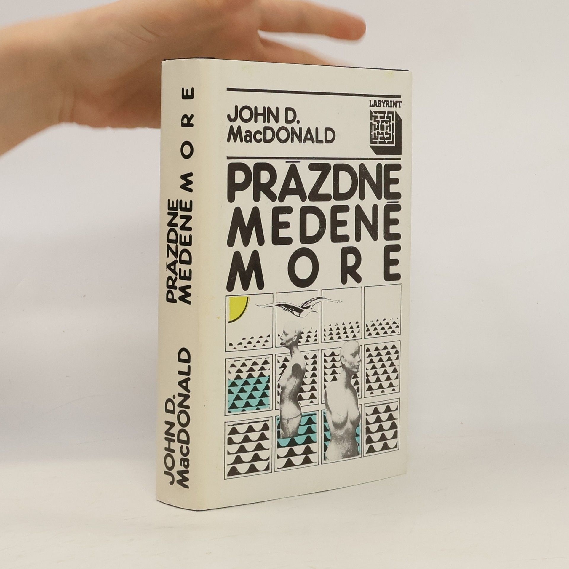 Katarína Karovičová Prázdne medené more