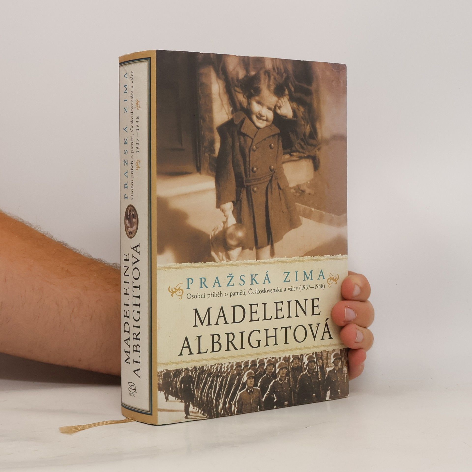 Madeleine Albright Pražská zima