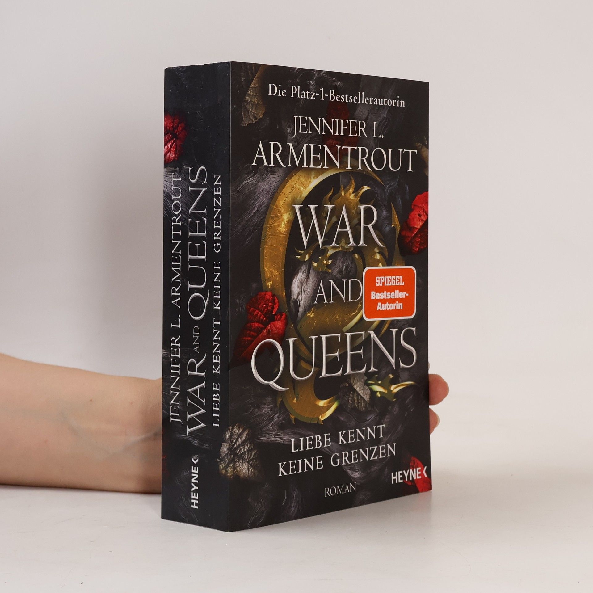 Jennifer Armentrout War and Queens