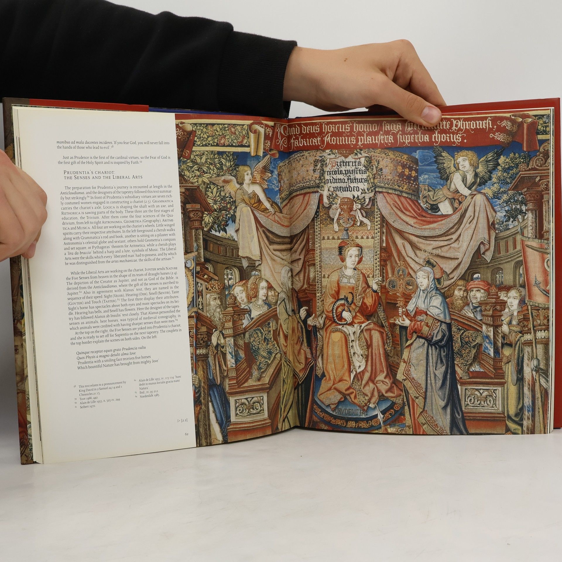 Guy Delmarcel Los Honores. Flemish tapestries for the Emperor Charles V