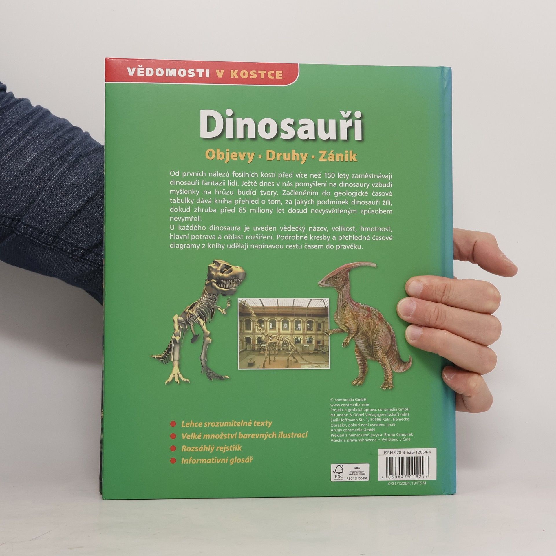 AA.VV. Dinosauři