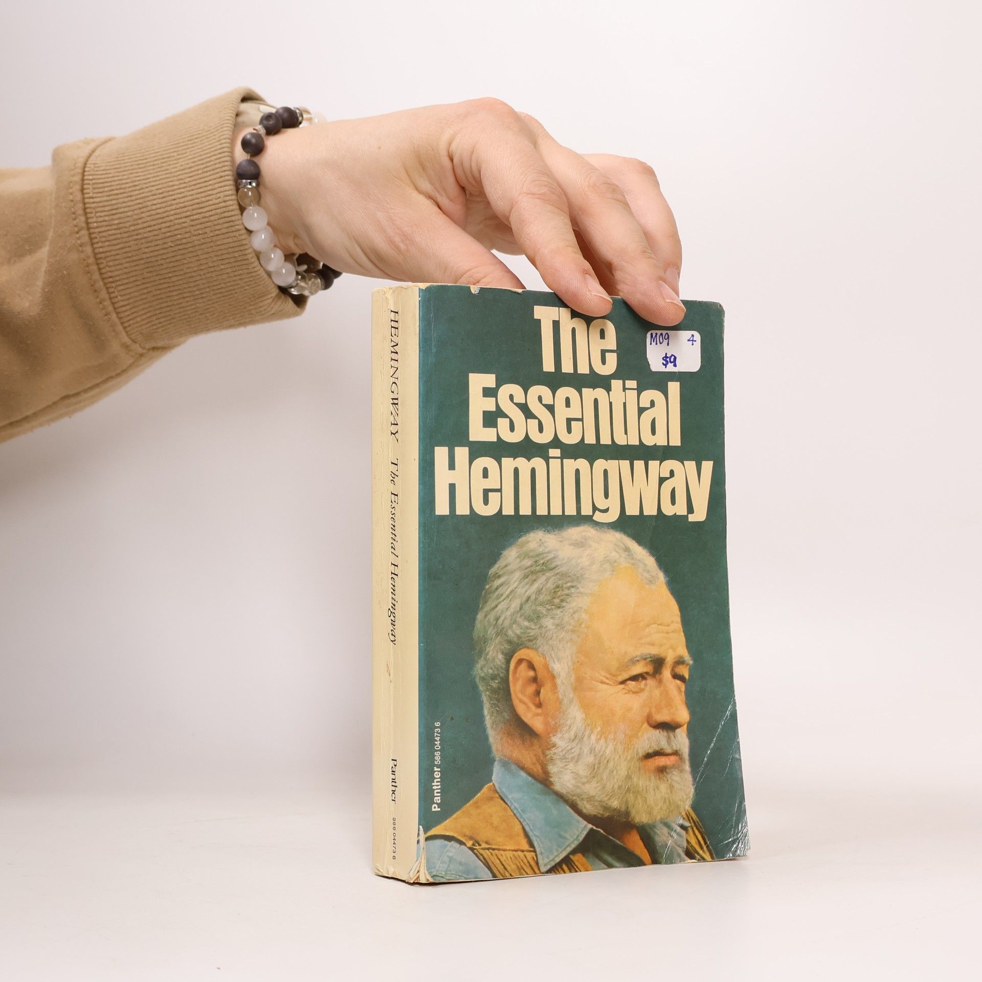 Ernest Hemingway The essential Hemingway