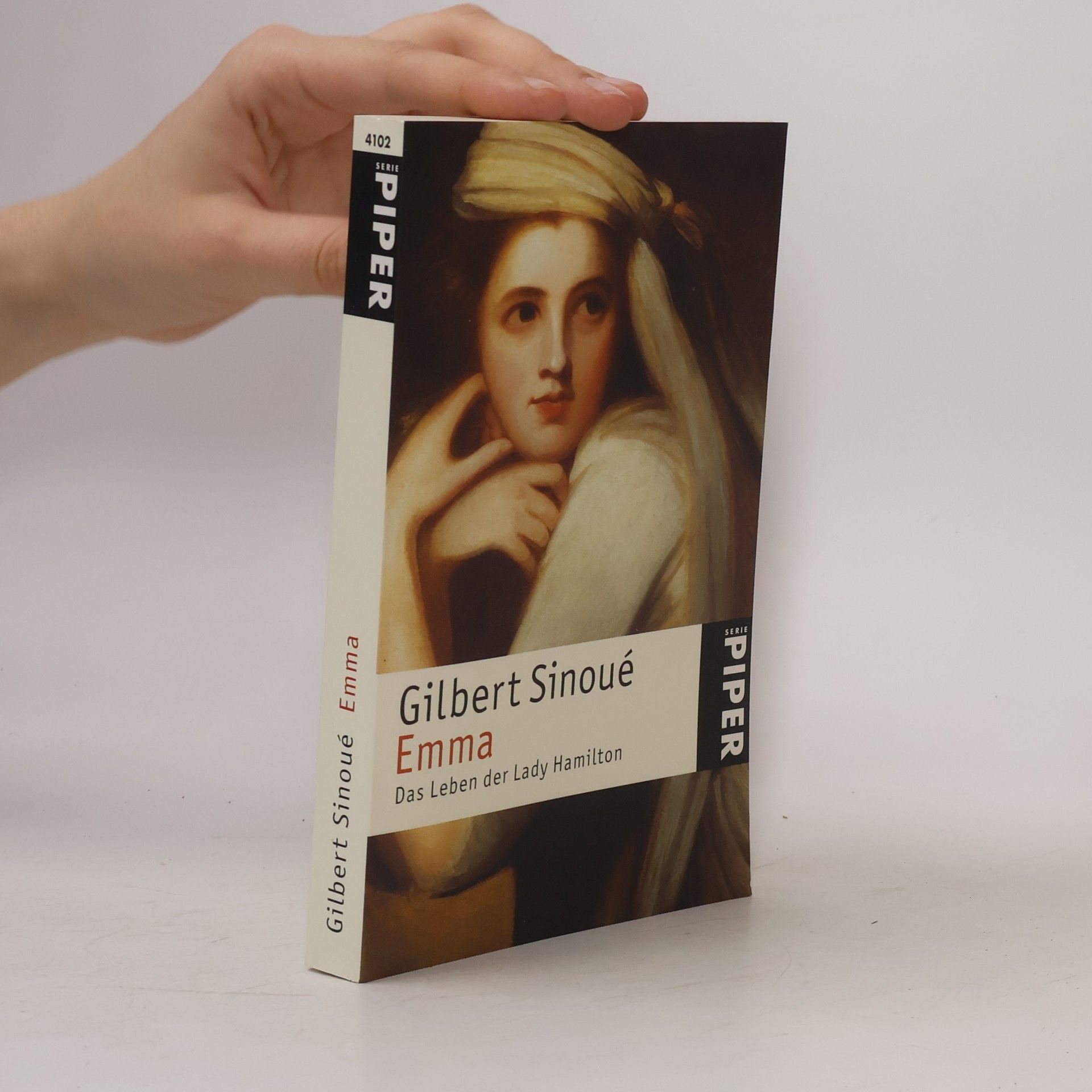 Gilbert Sinoué Emma