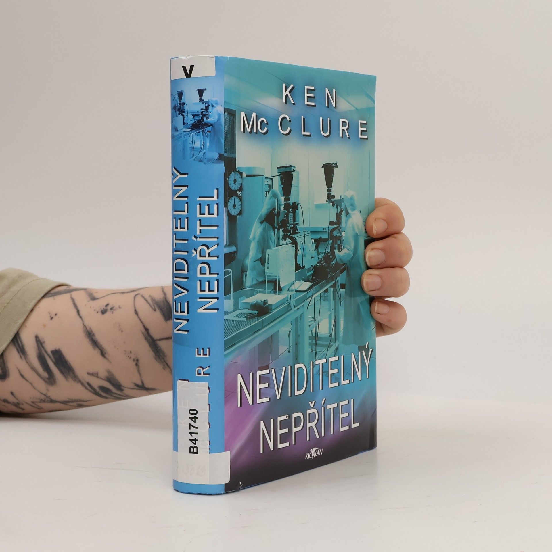 Ken McClure Neviditelný nepřítel