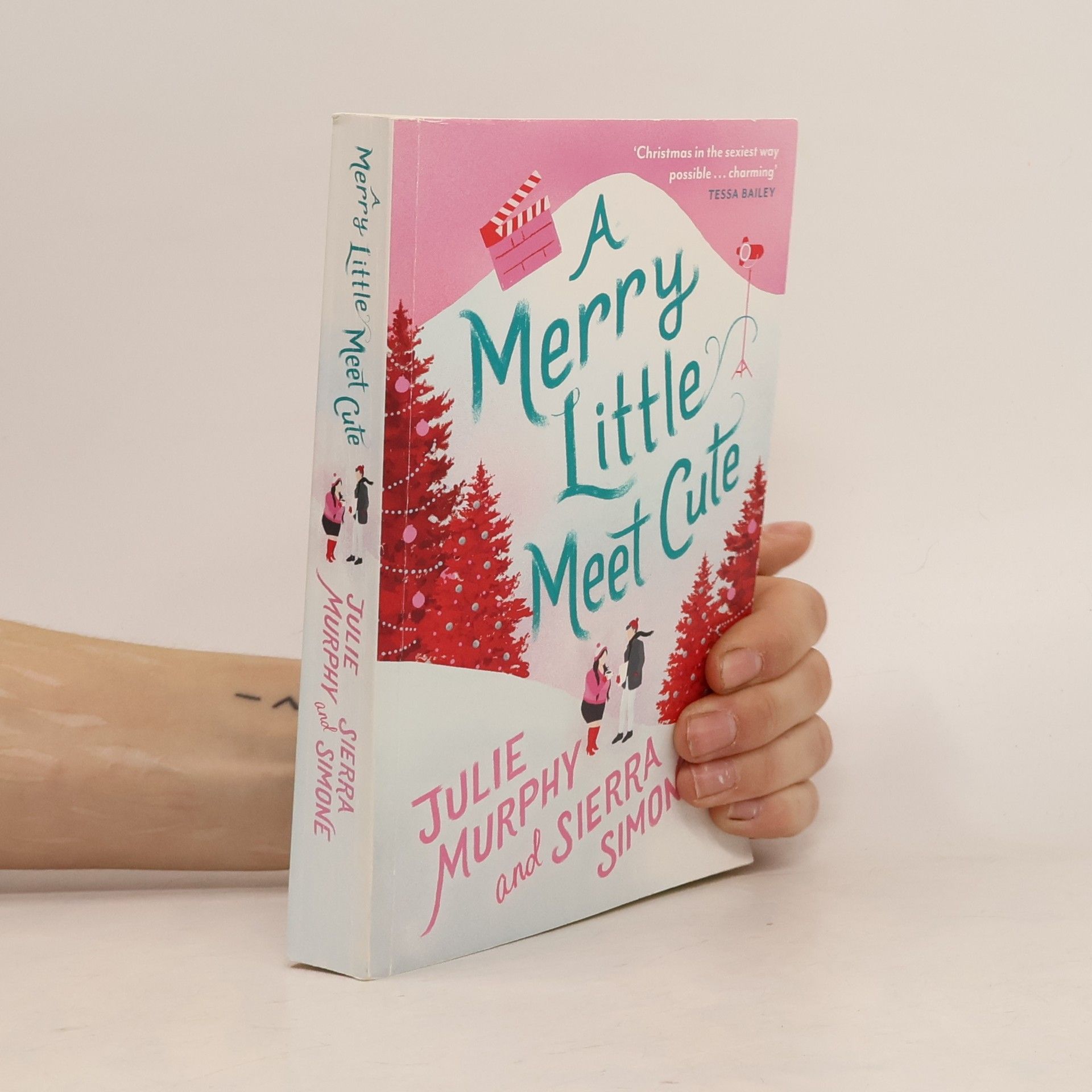 Julie Murphy A merry little meet cute