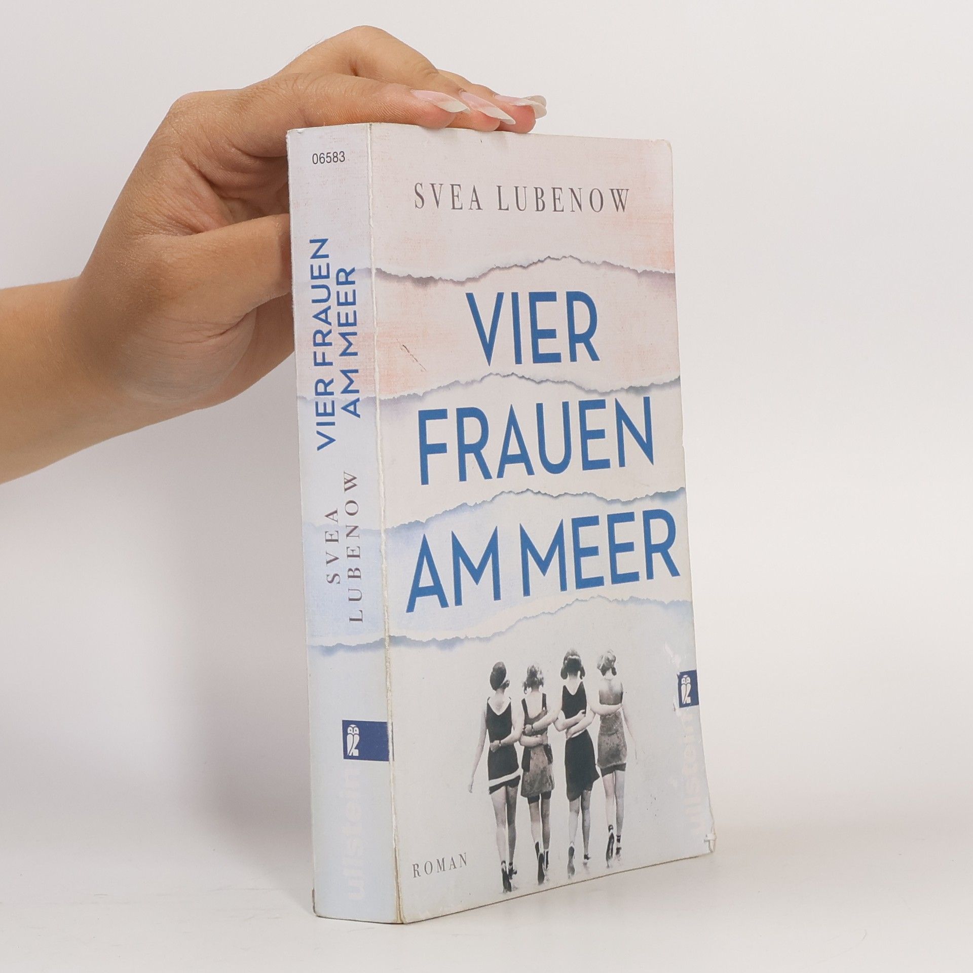 Svea Lubenow Vier Frauen am Meer