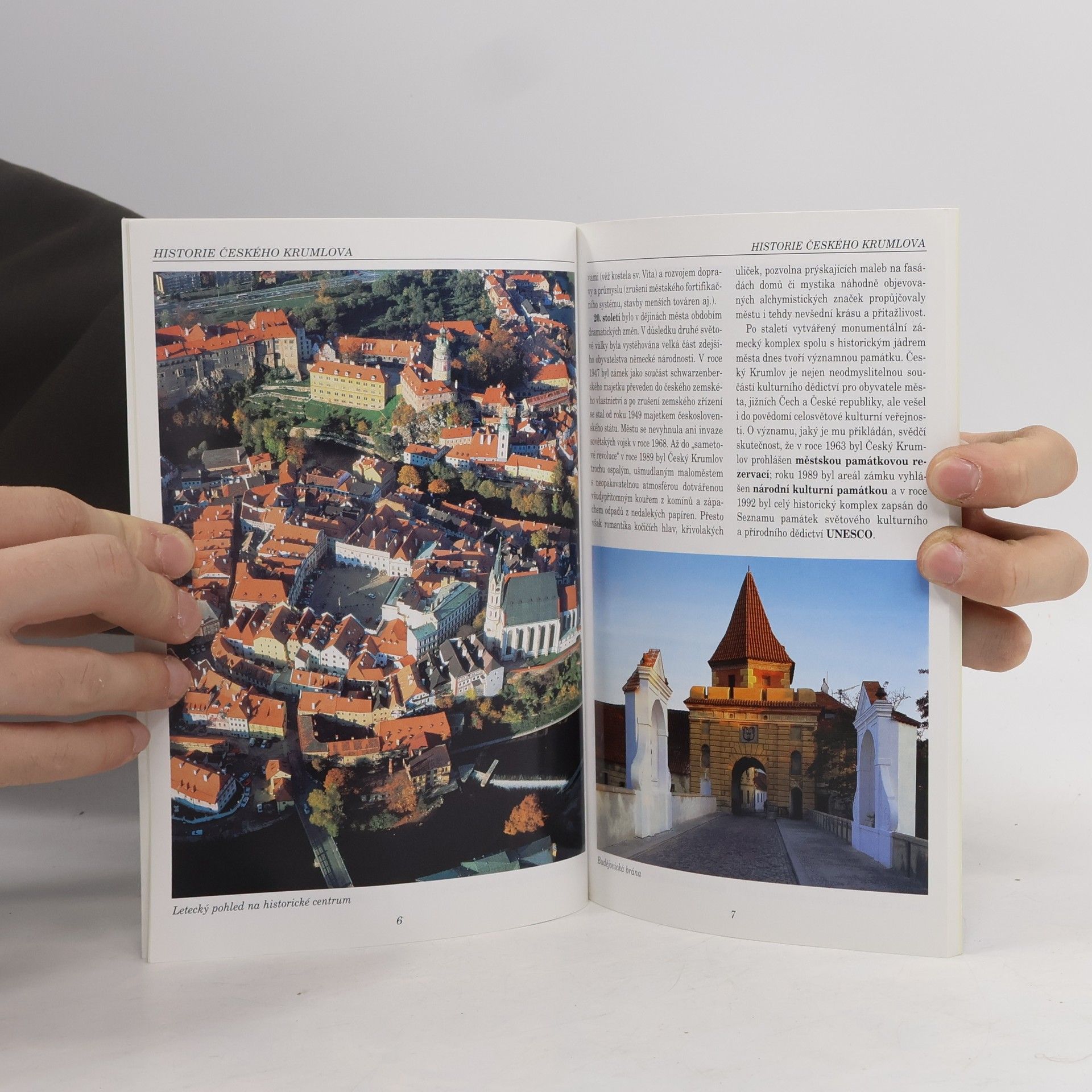 Zdena Mrázková Český Krumlov: Historická část města, hrad a zámek