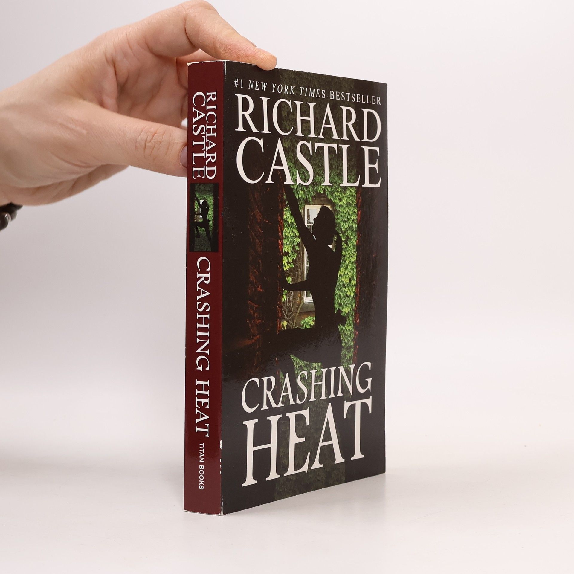 Richard Castle Crashing Heat (Castle)