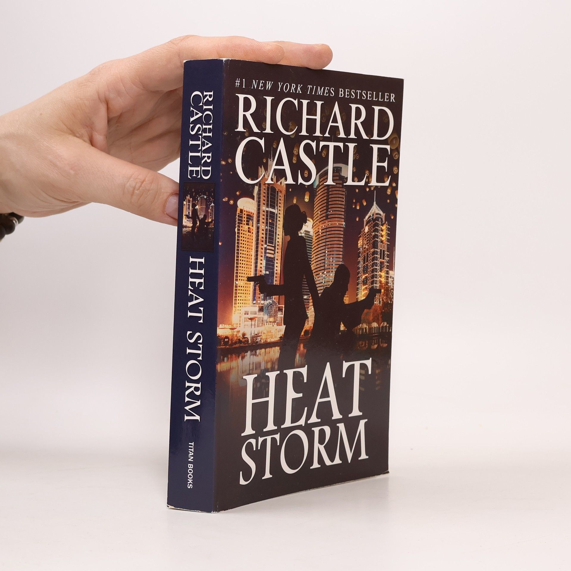 Richard Castle Heat Storm (Castle)