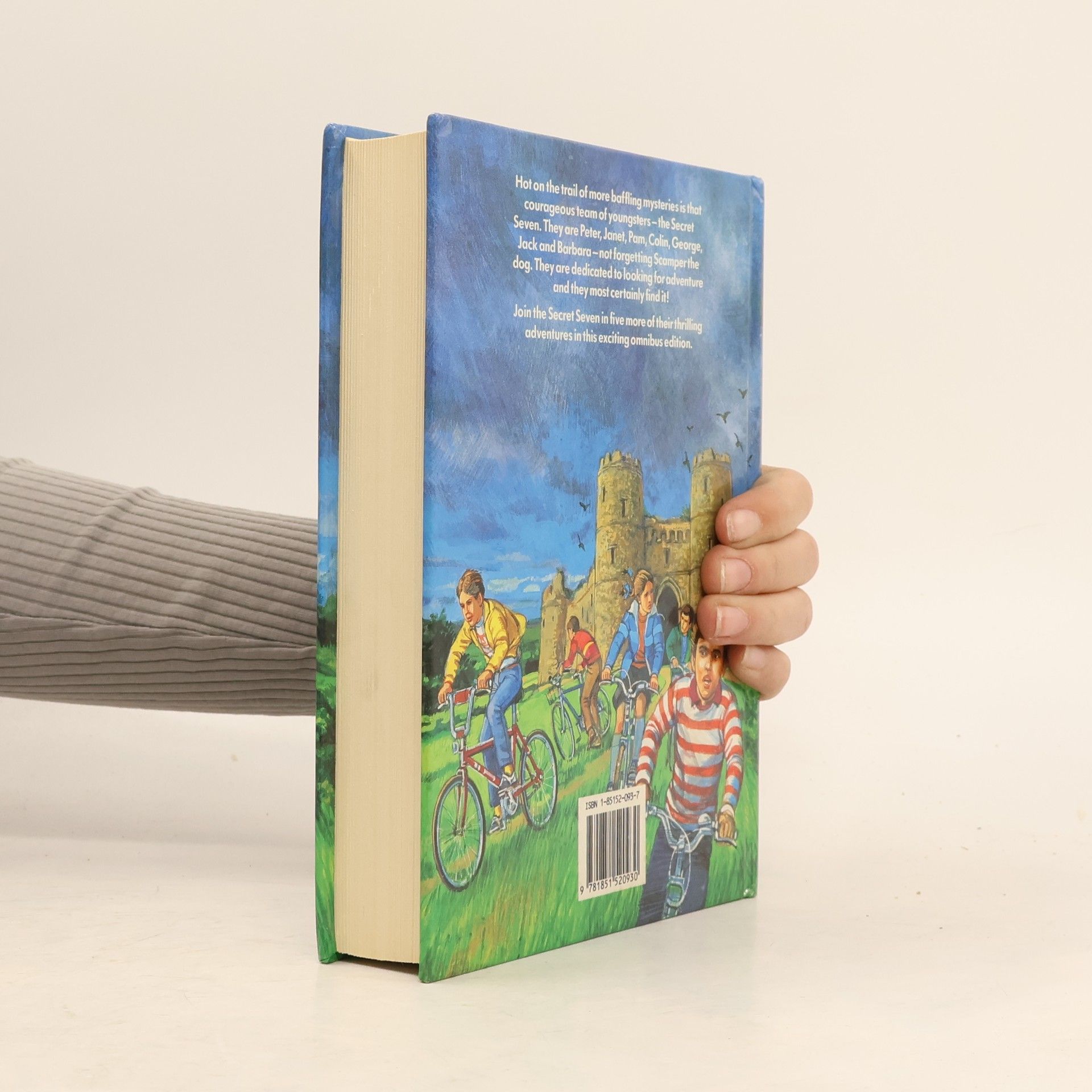 Enid Blyton More Adventures of The Secret Seven. Five exciting stories in one volume