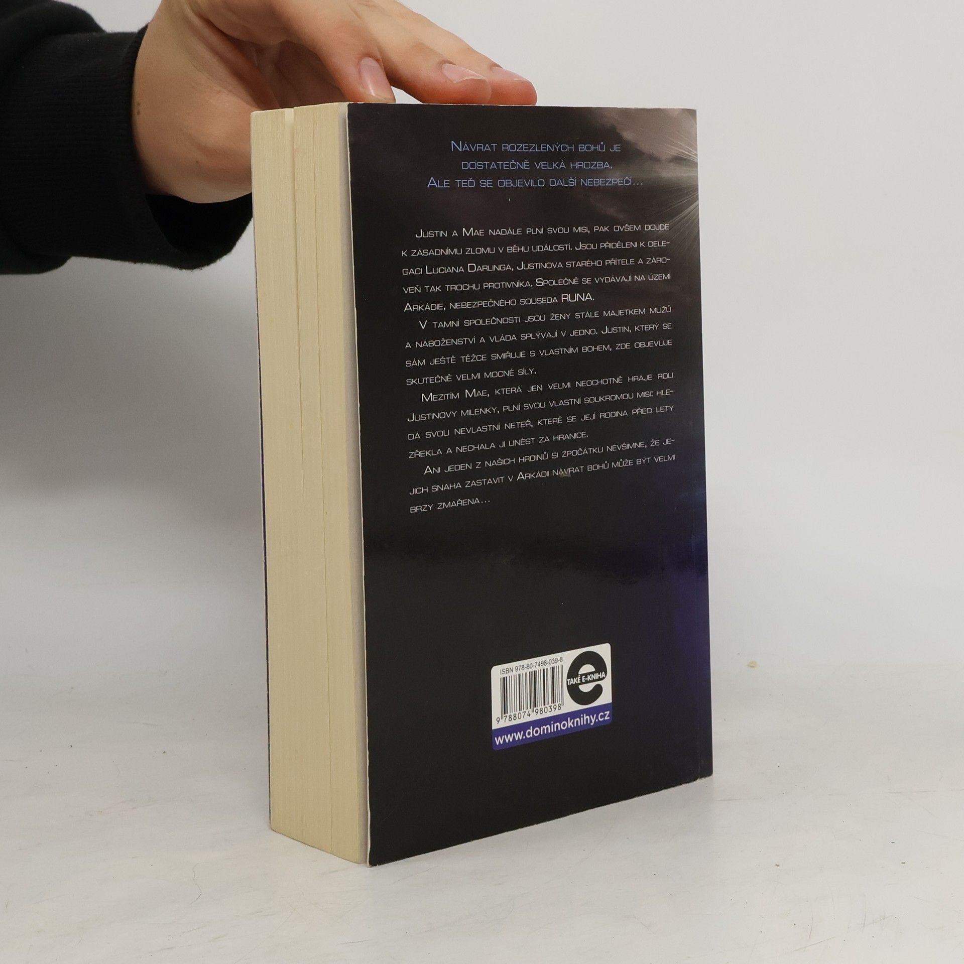 Richelle Mead Nesmrtelná koruna. Věk X. 2. díl
