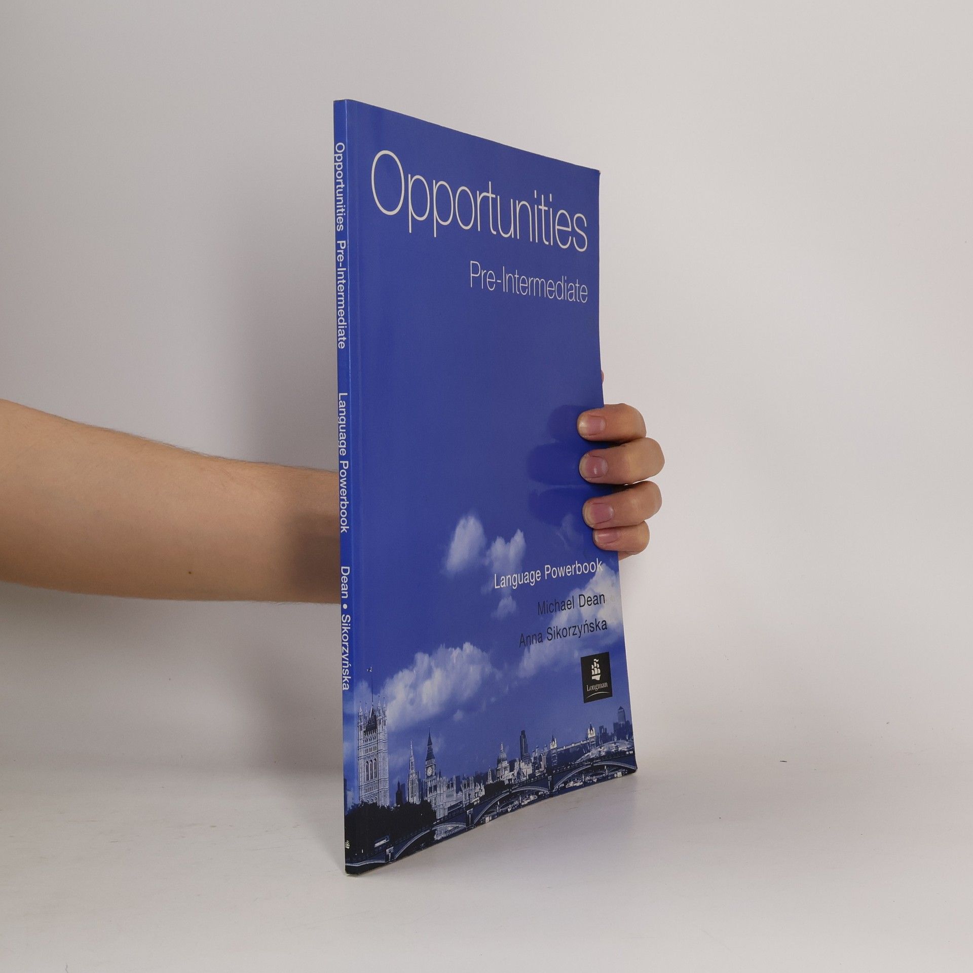 Anna Sikorzyńska Opportunities : pre-intermediate : language powerbook