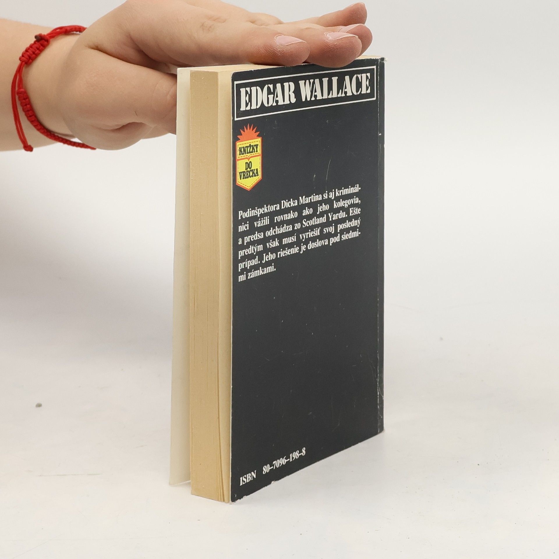 Edgar Wallace Sedem kľúčov