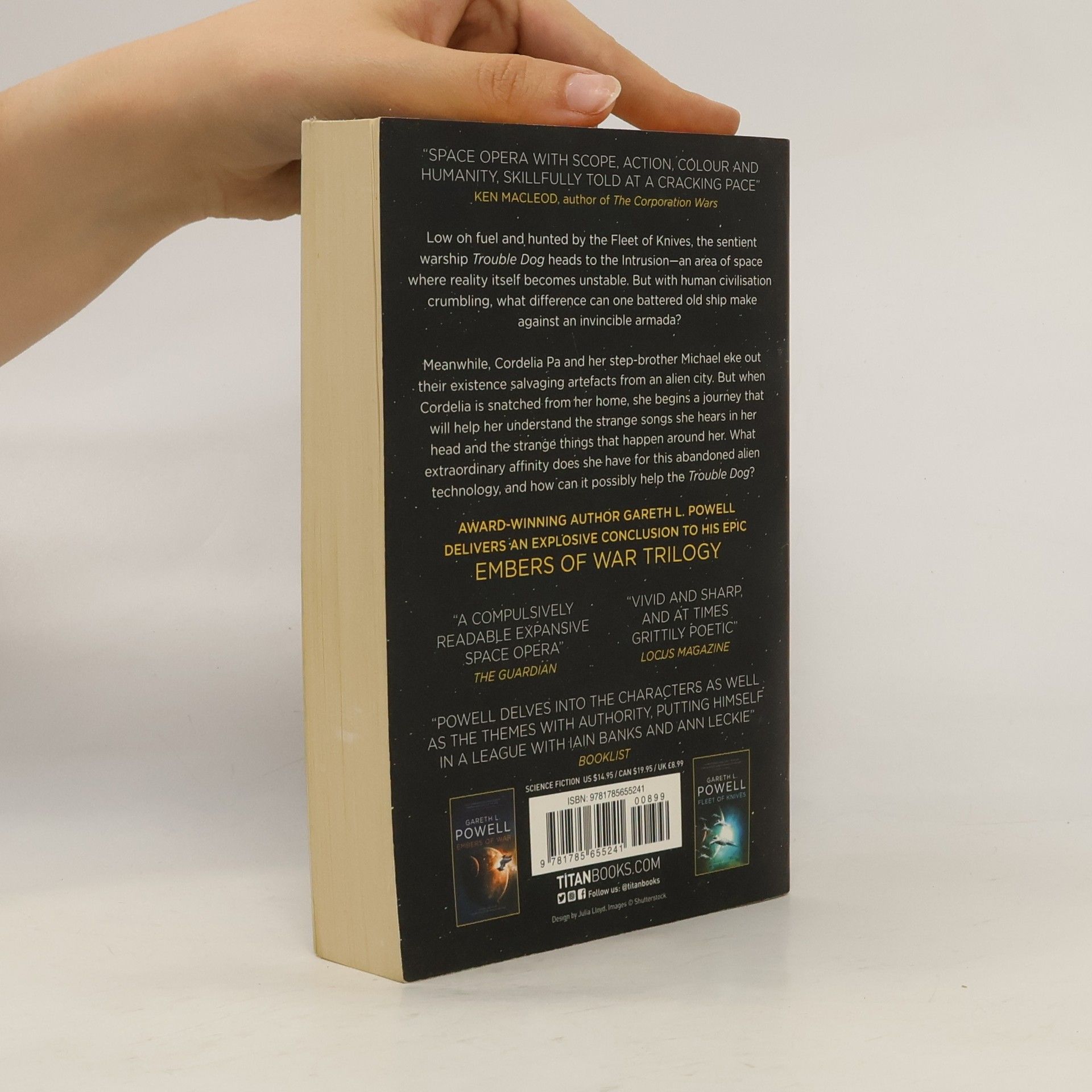 Gareth L. Powell Light of Impossible Stars: An Embers of War Novel