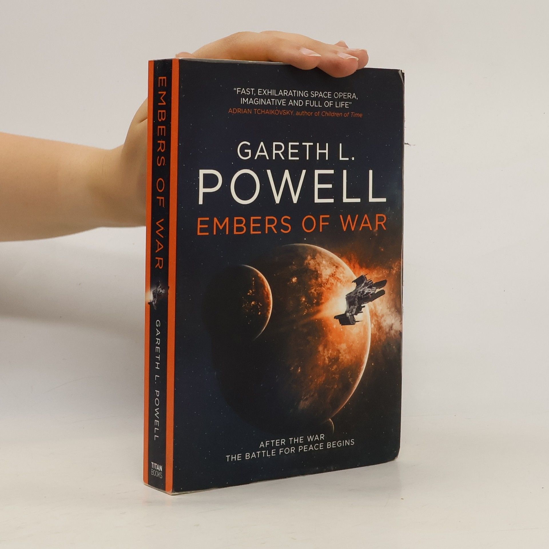Gareth L. Powell Embers of War
