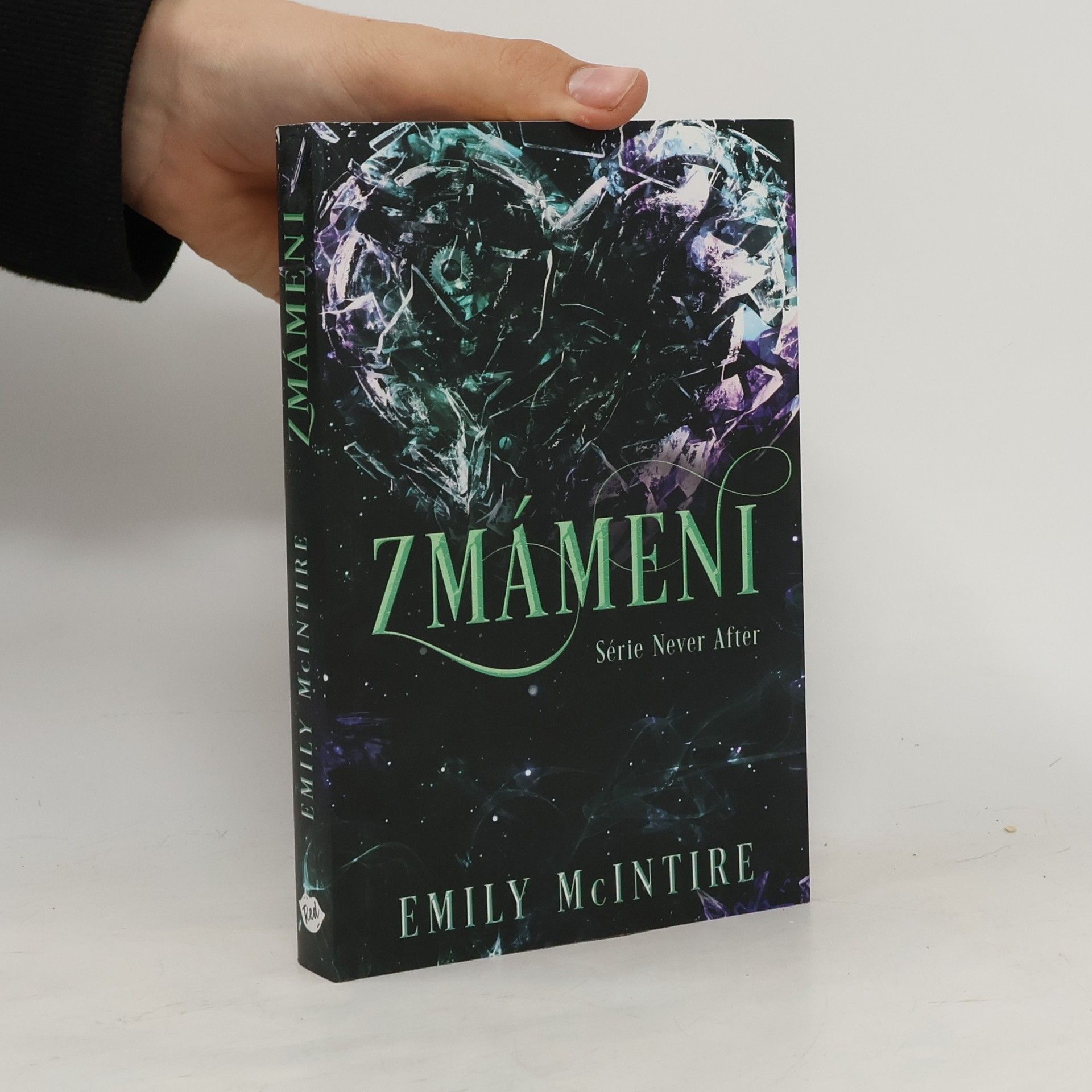 Emily McIntire Zmámeni