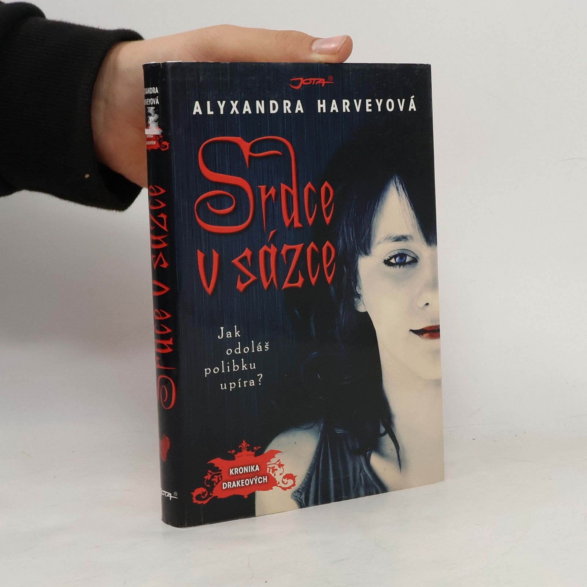 Alyxandra Harvey Srdce v sázce. Kronika Drakeových