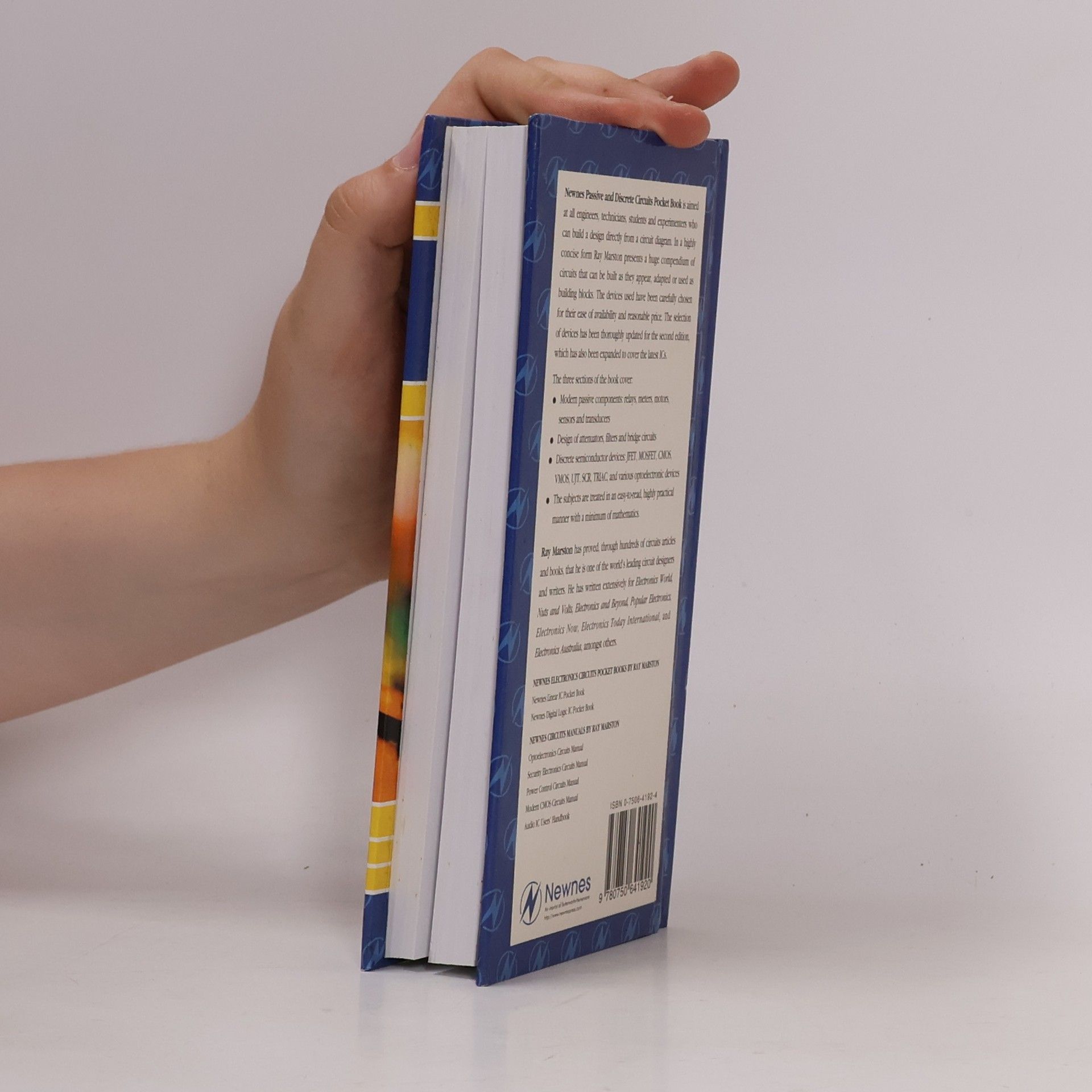 Raymond Michael Marston Electronic Circuits Pocket Book - 2: Newnes Passive and Discrete Circuits Pocket Book